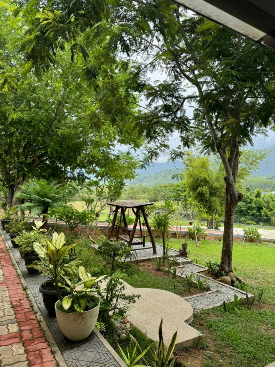 Villa photo 3