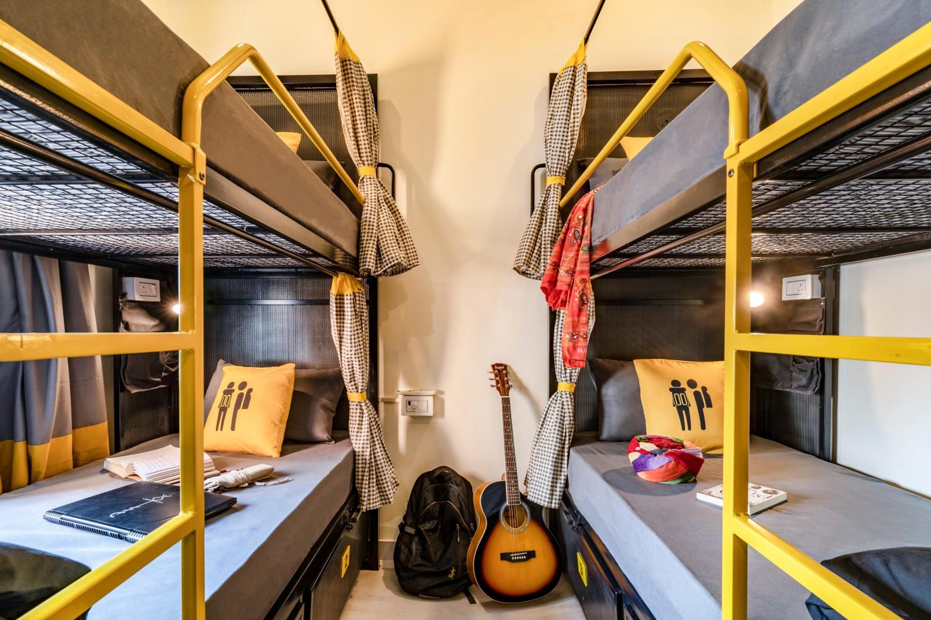 Bed in 4-Bed Mixed Dormitory Room photo 3