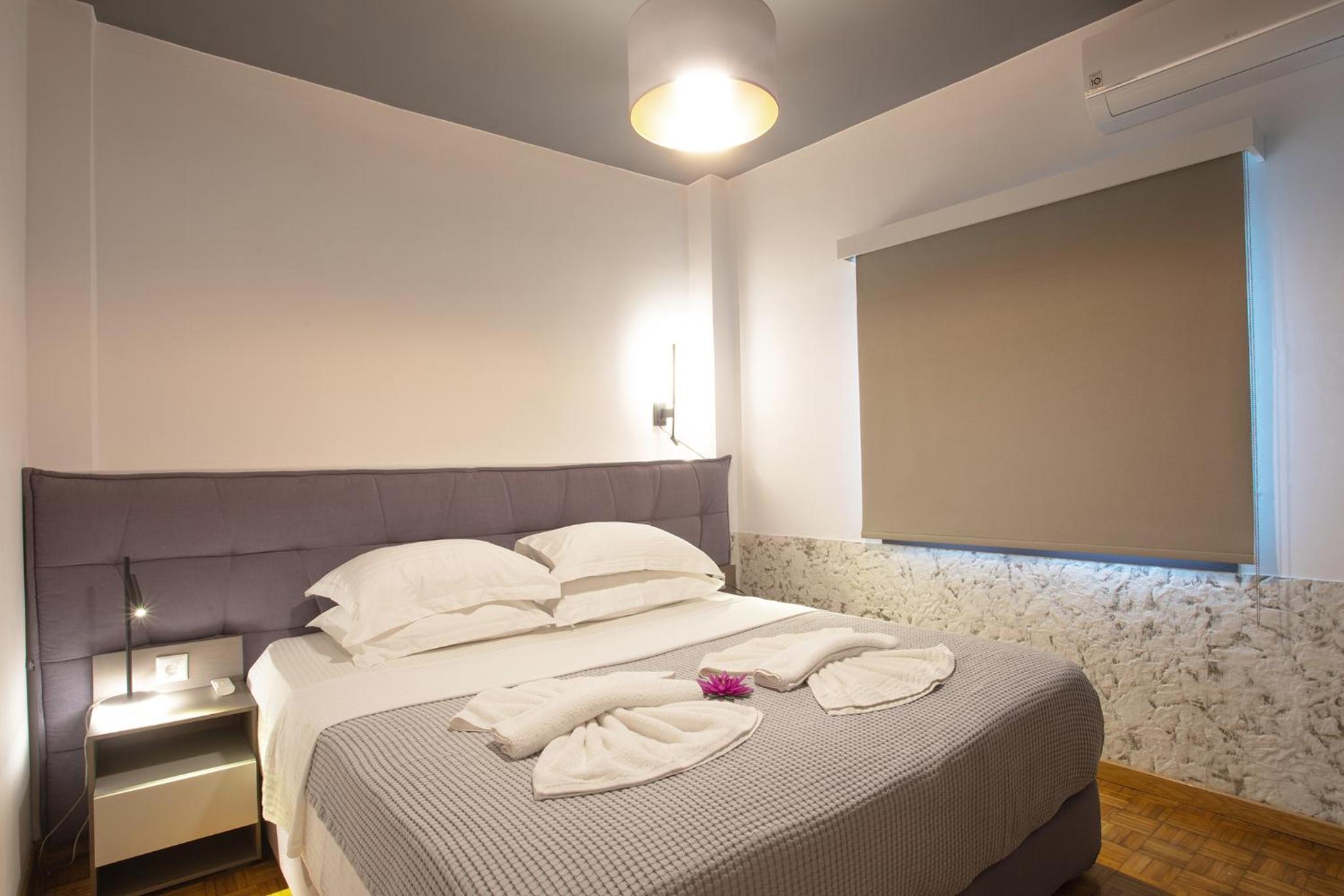Two-Bedroom Apartment - Photo 6