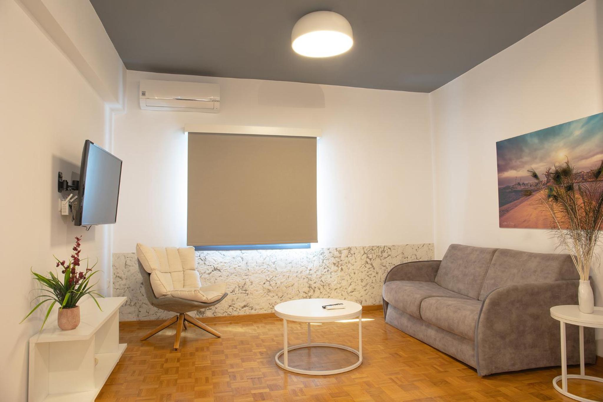 Two-Bedroom Apartment - Photo 8