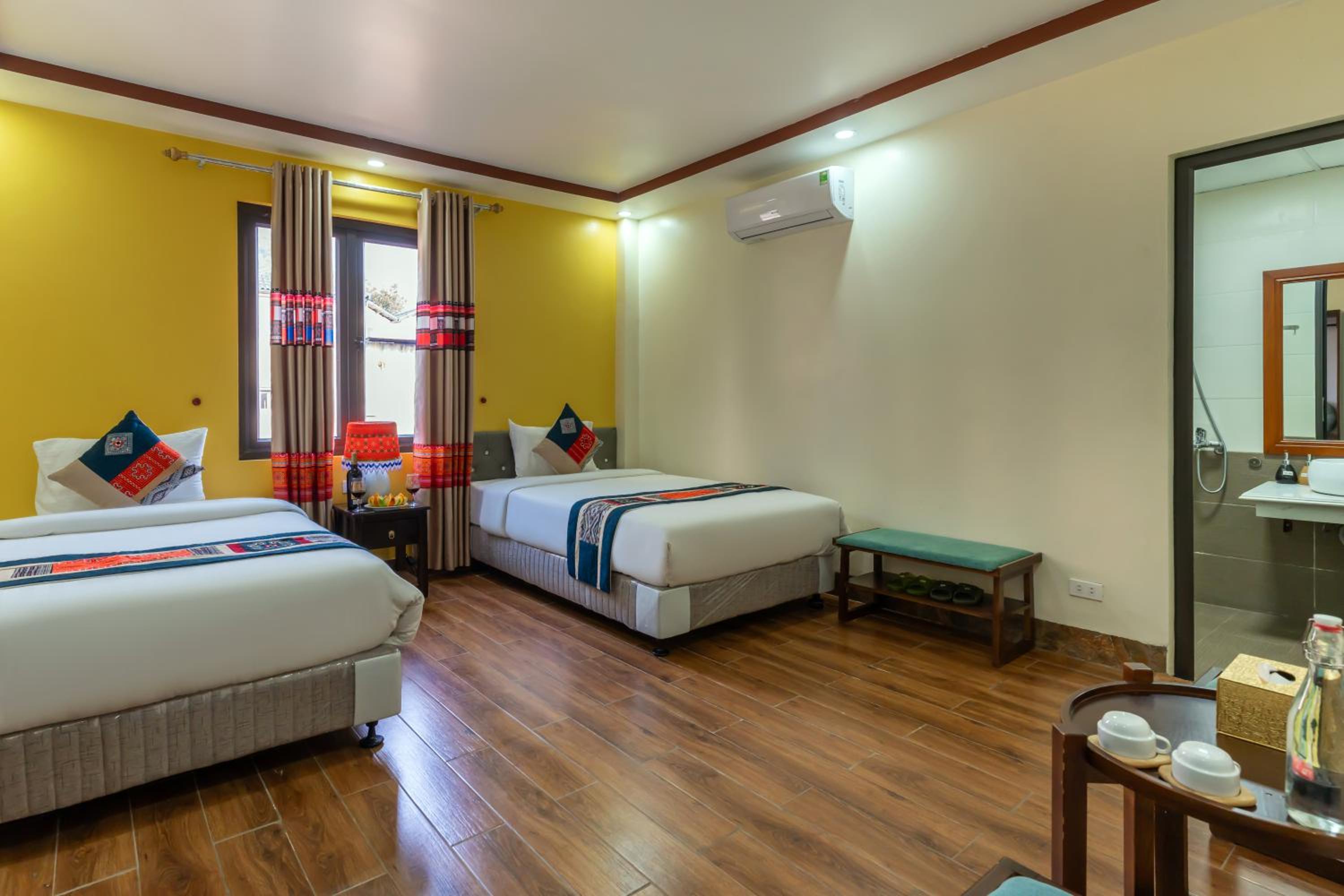 Deluxe Twin Room photo 1