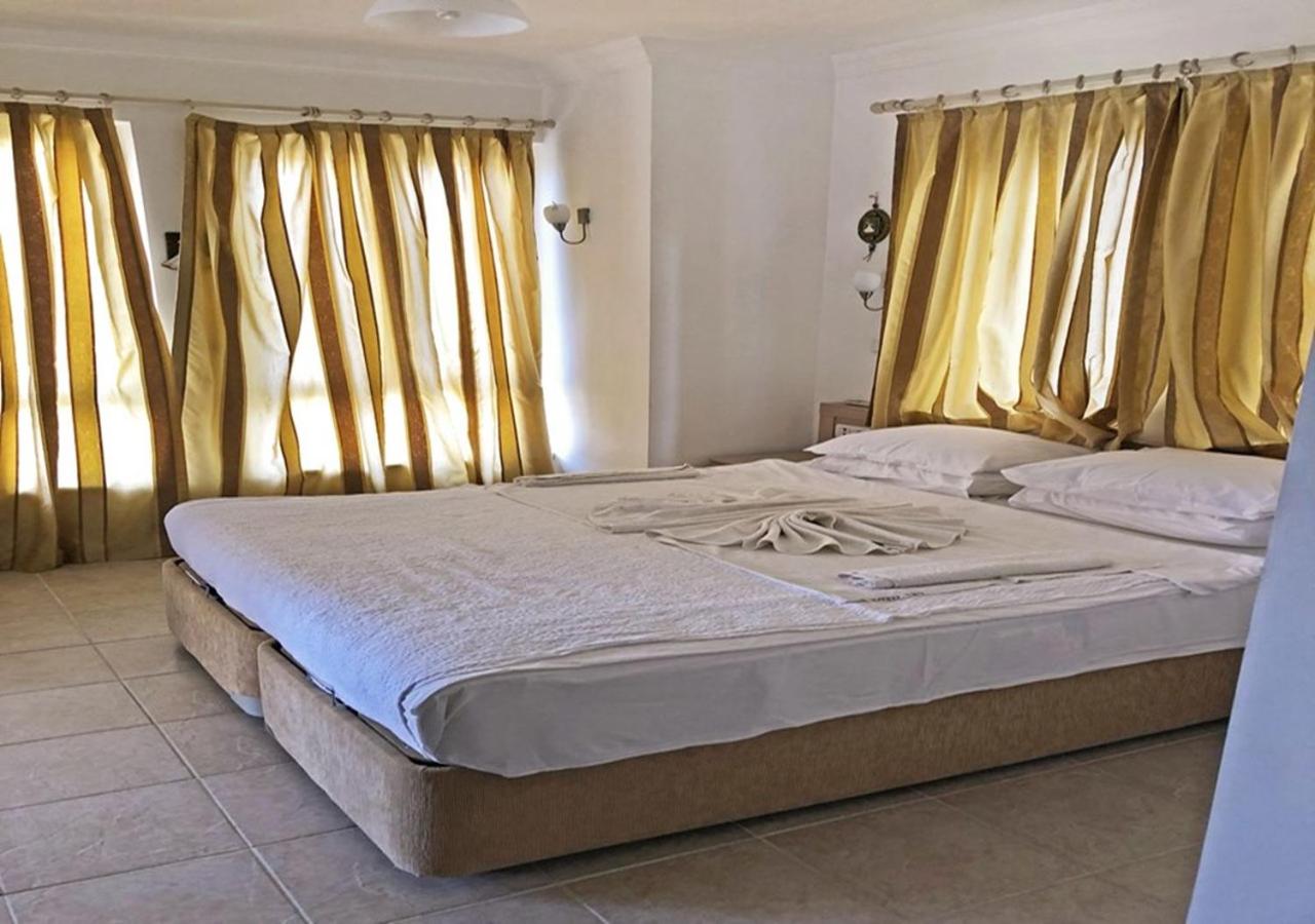 Villa photo 1