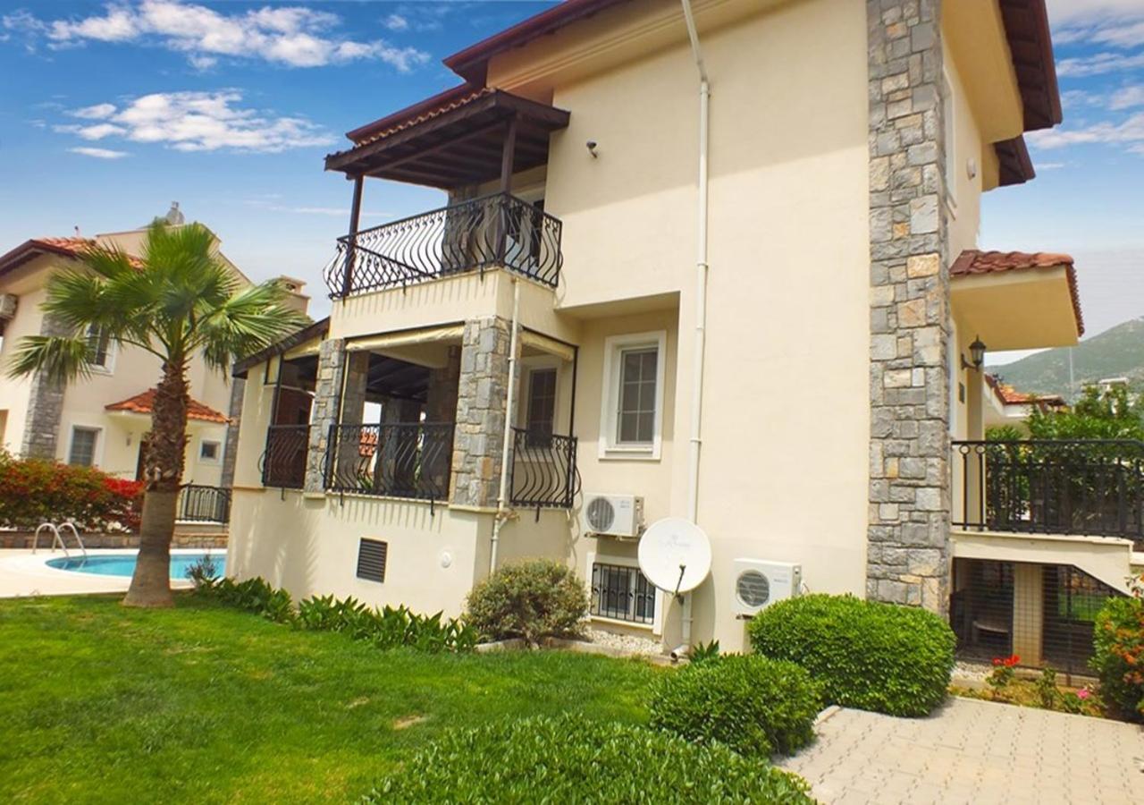Villa photo 3