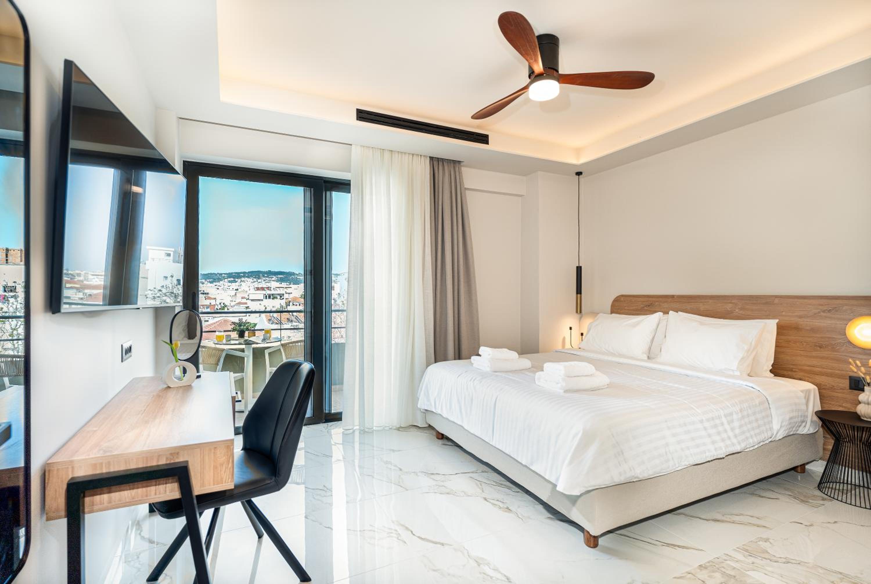 Deluxe One-Bedroom Apartment with City View