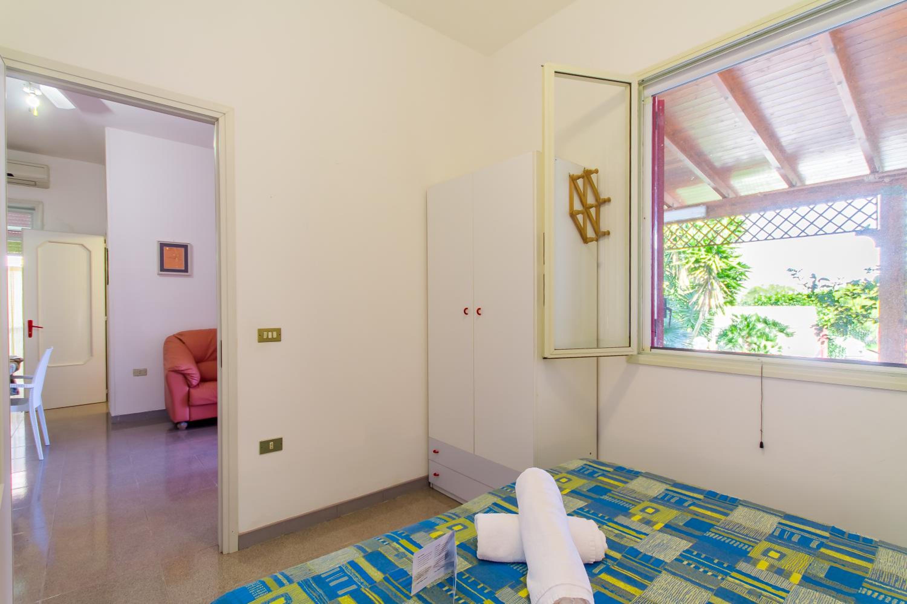 Two-Bedroom House photo 2