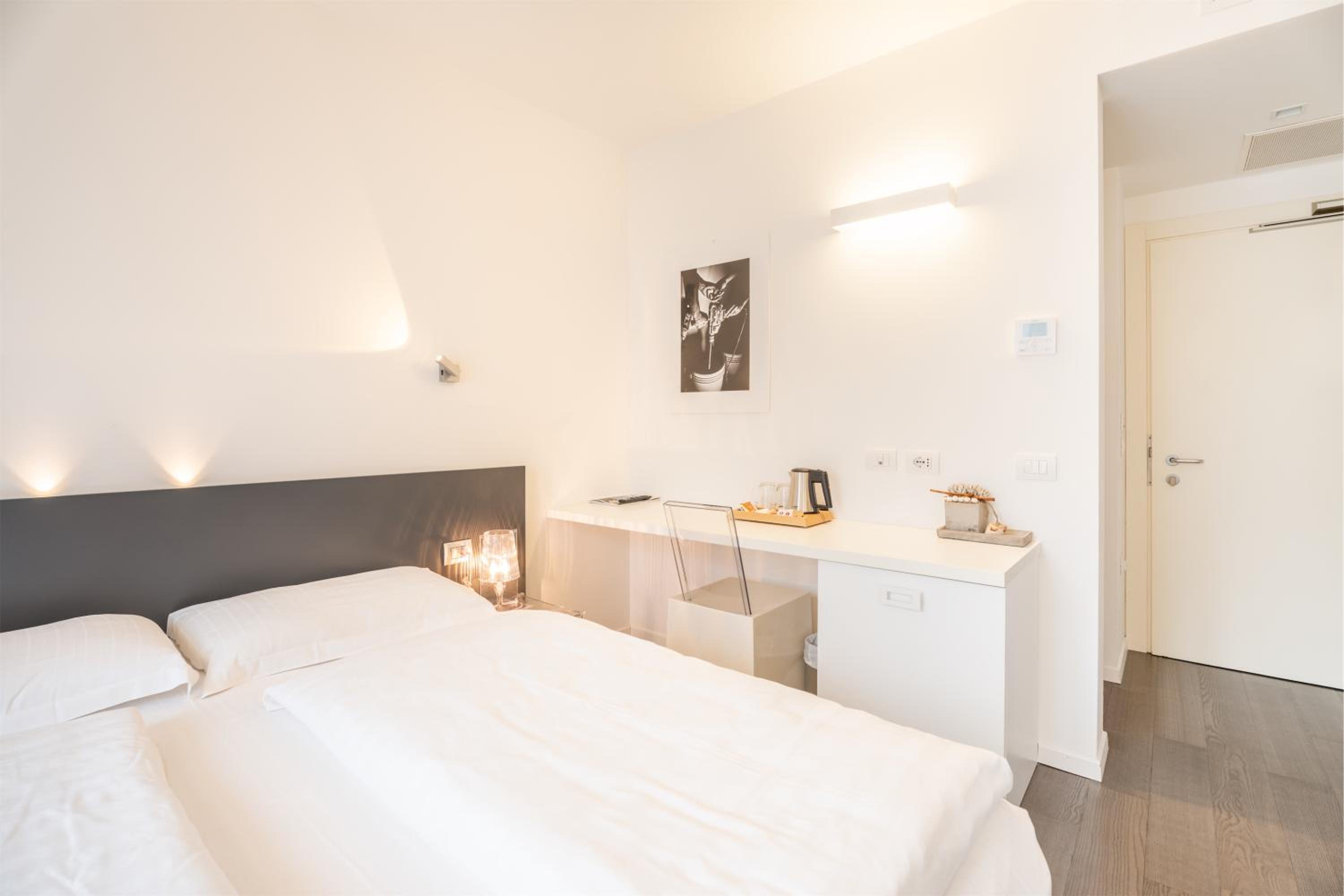 Comfort Deluxe Double Room - Photo 8
