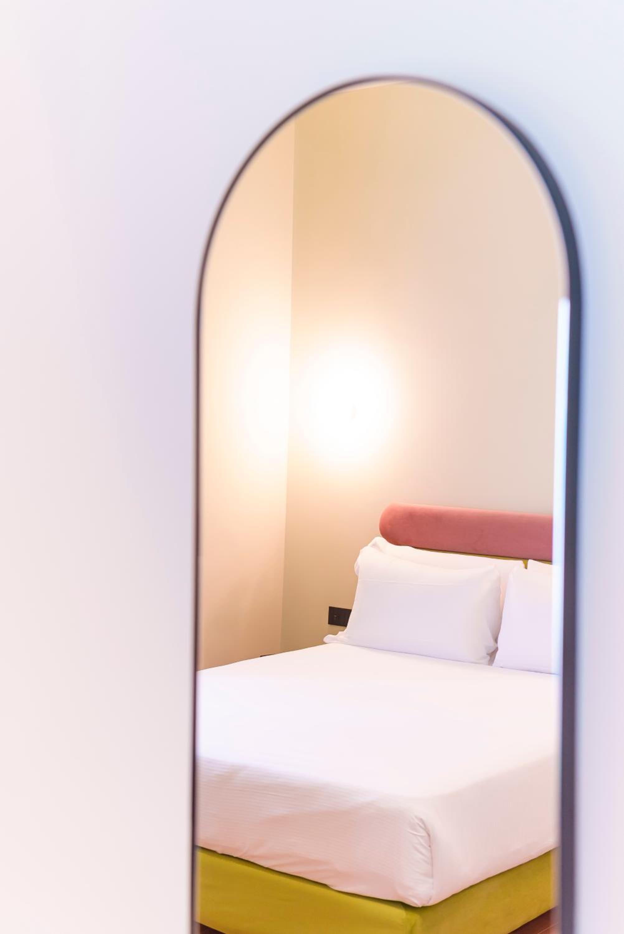 Deluxe Double or Twin Room - Annex thumbnail 5