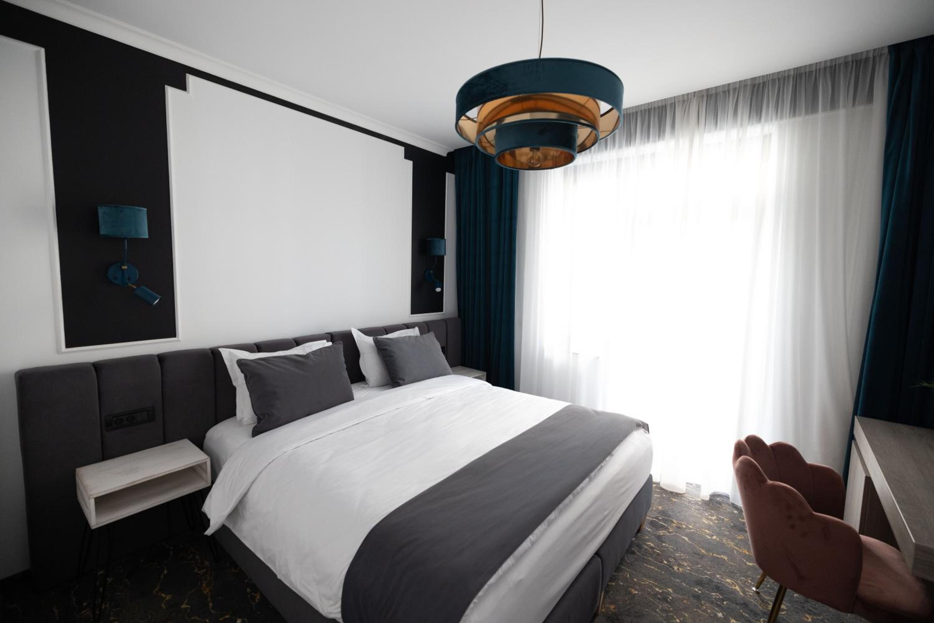 Junior Suite - Photo 1