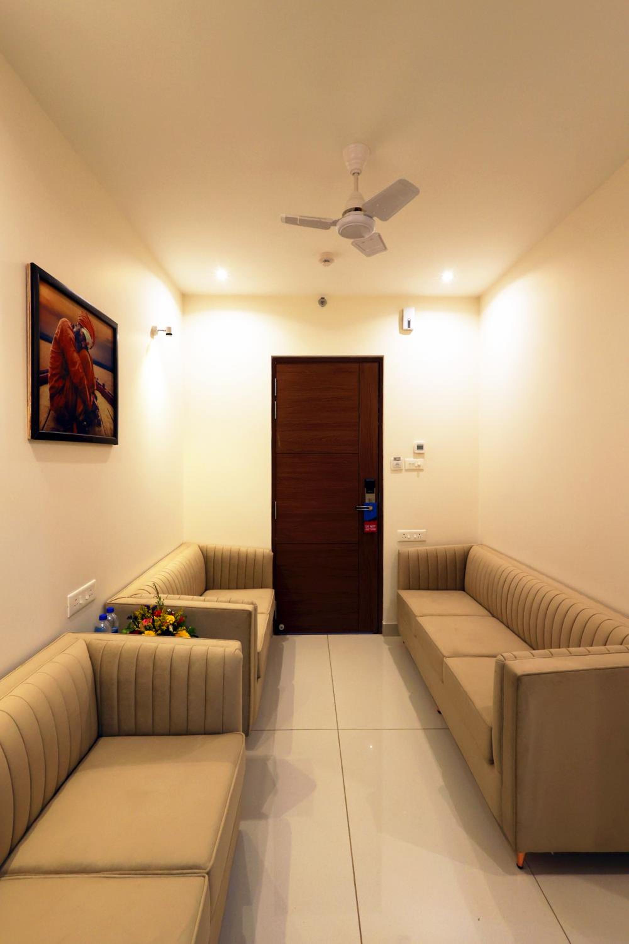 King Suite - Photo 1
