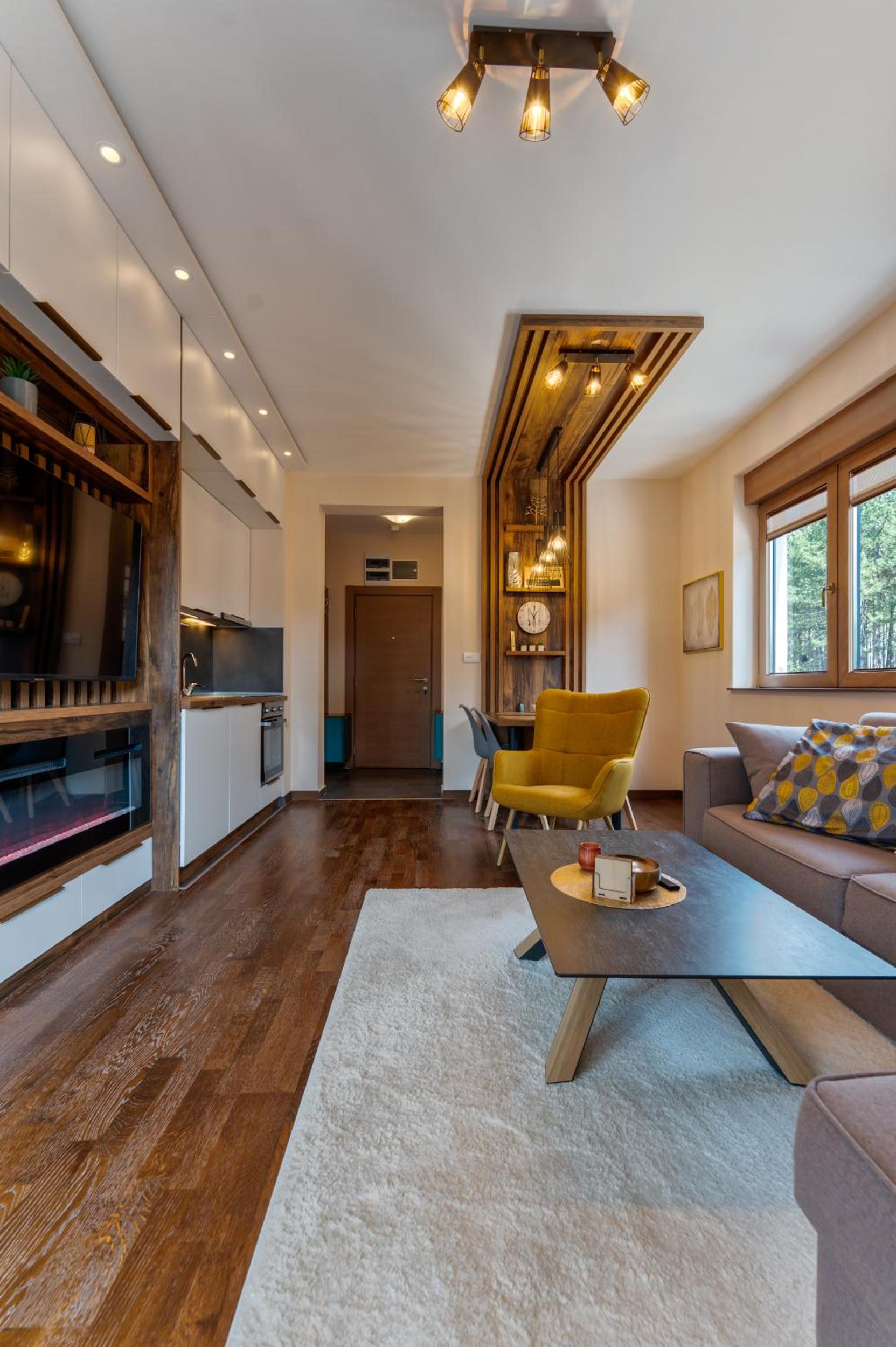 One-Bedroom Apartment