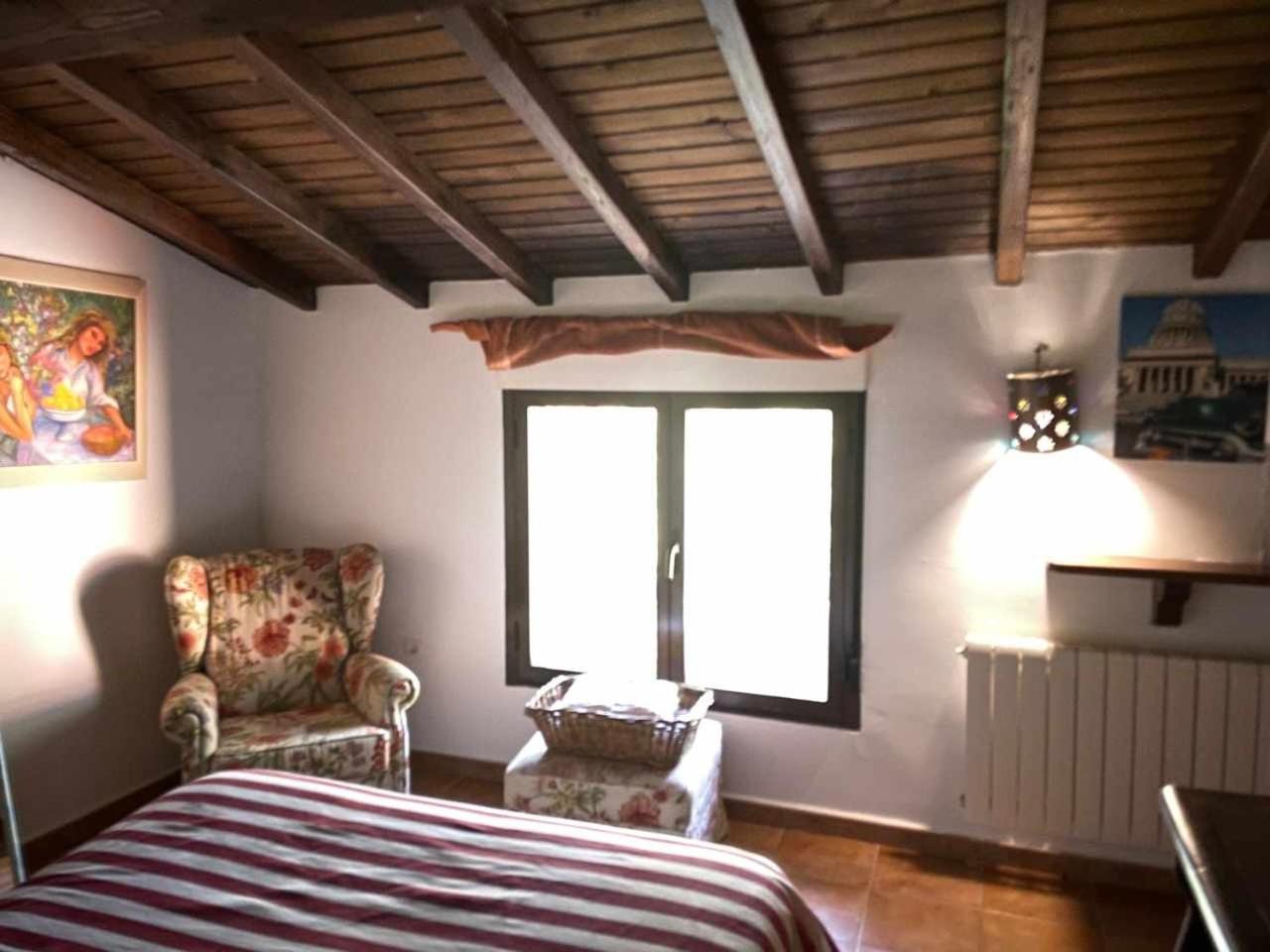 Habitación #1184323701