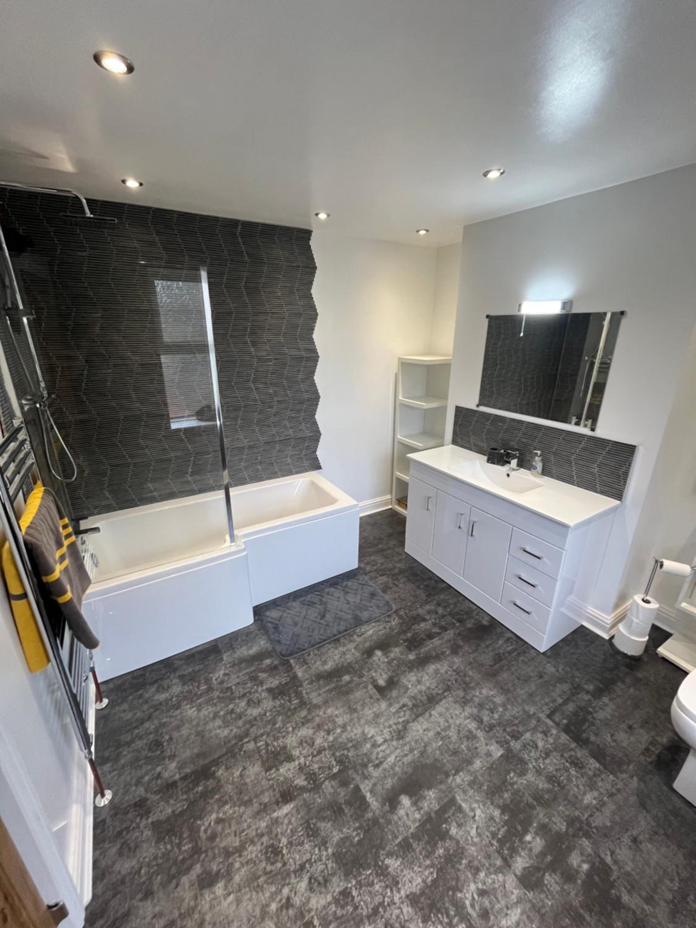 Two-Bedroom House photo 2