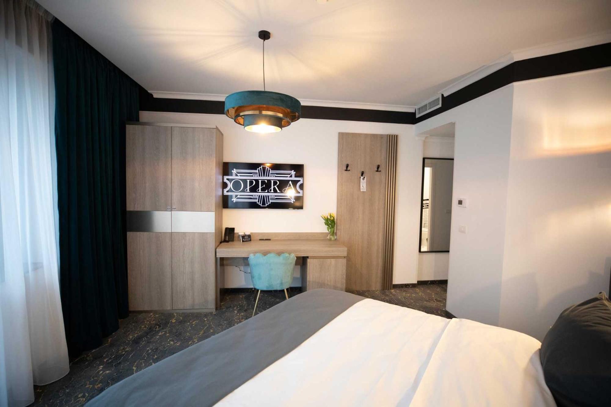 Deluxe Double Room - Photo 3