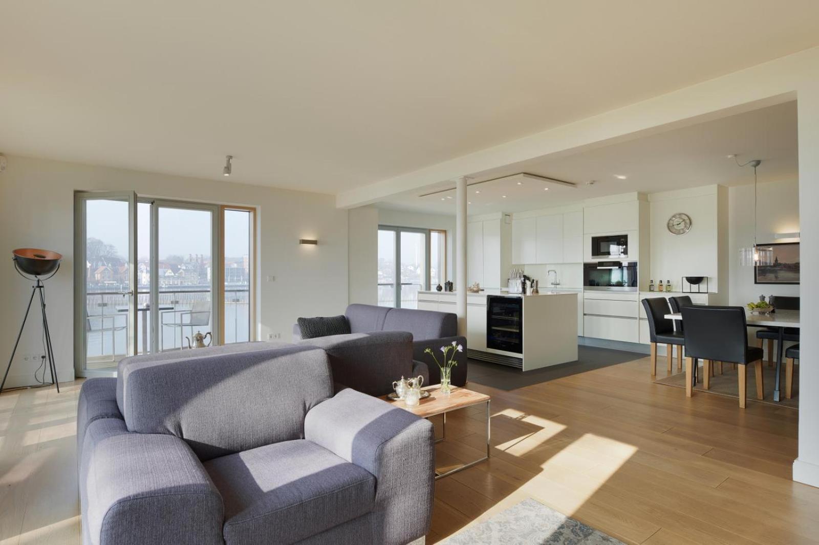 Apartment photo 1