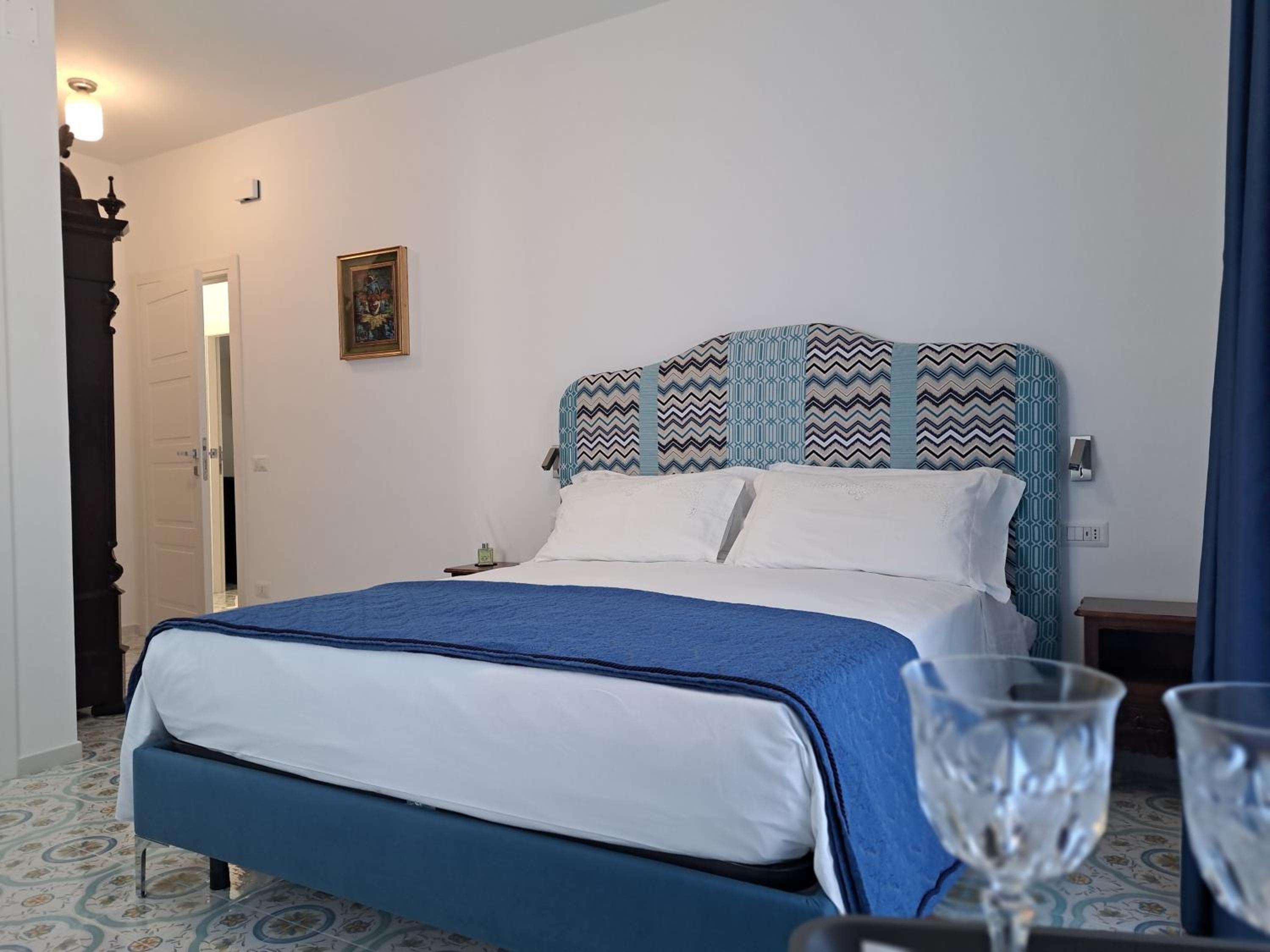 Triple Room with Terrace photo 3