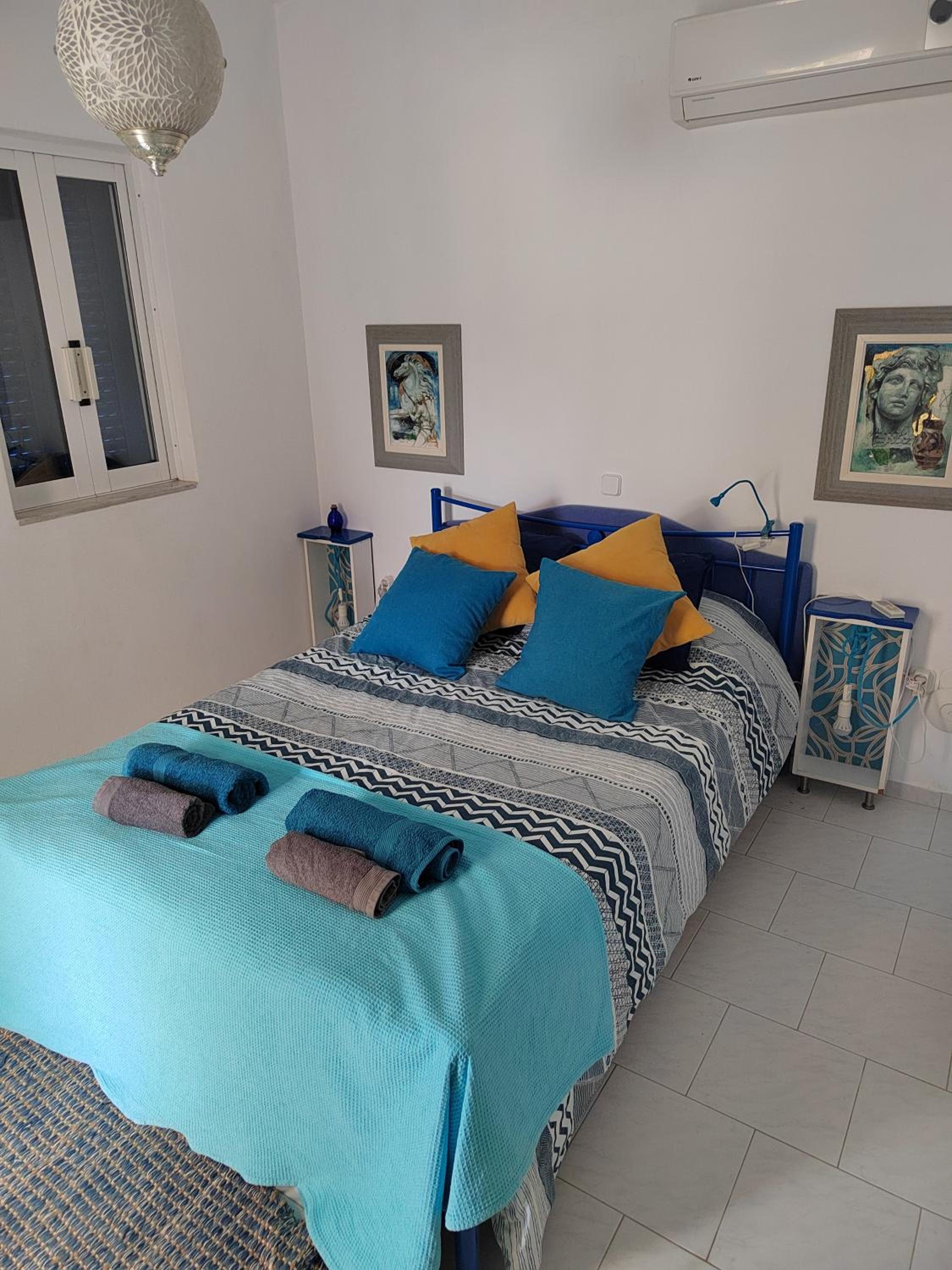 Deluxe Family Suite - Photo 36