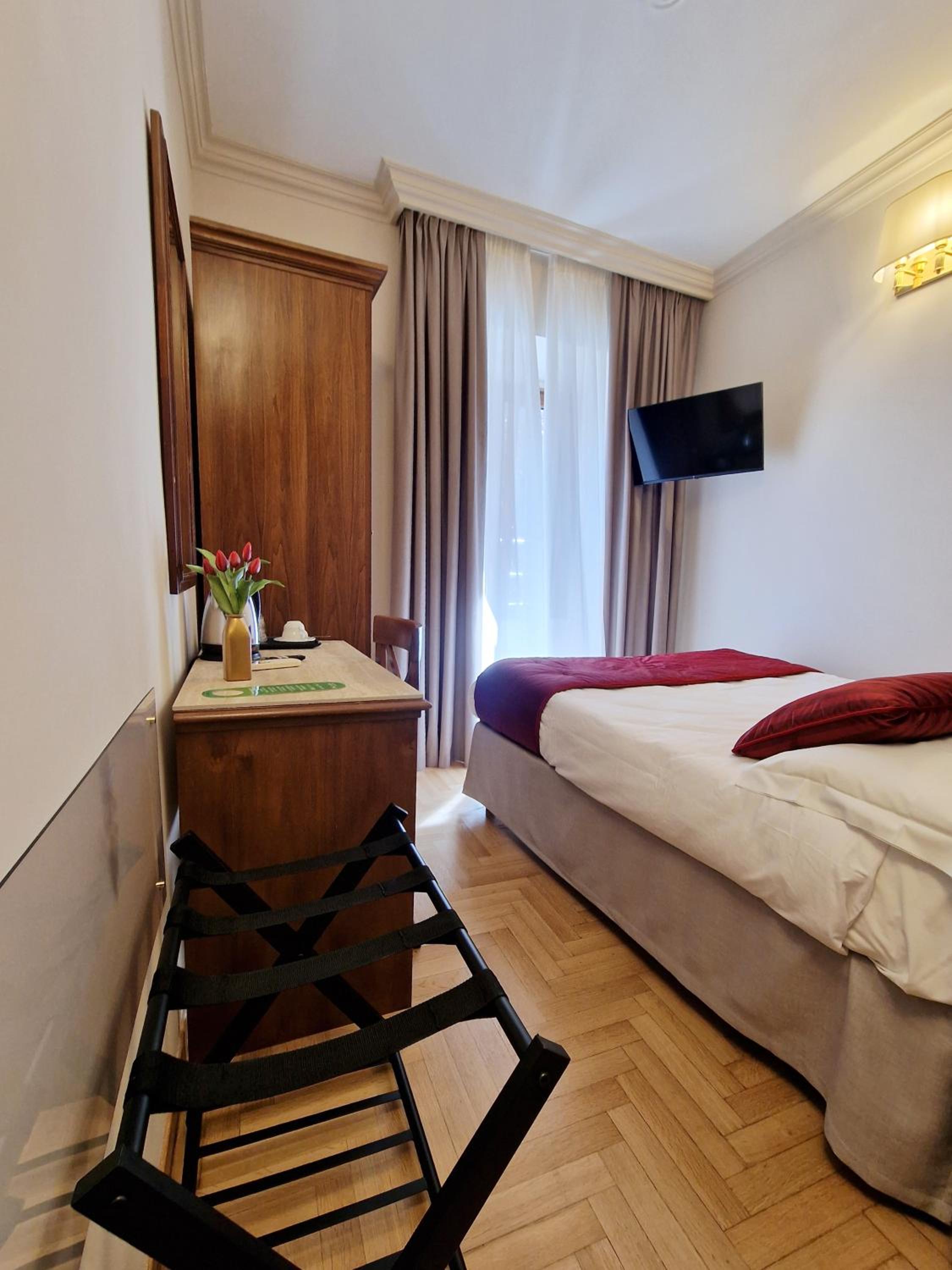 Double Room (1 Adult) photo 3