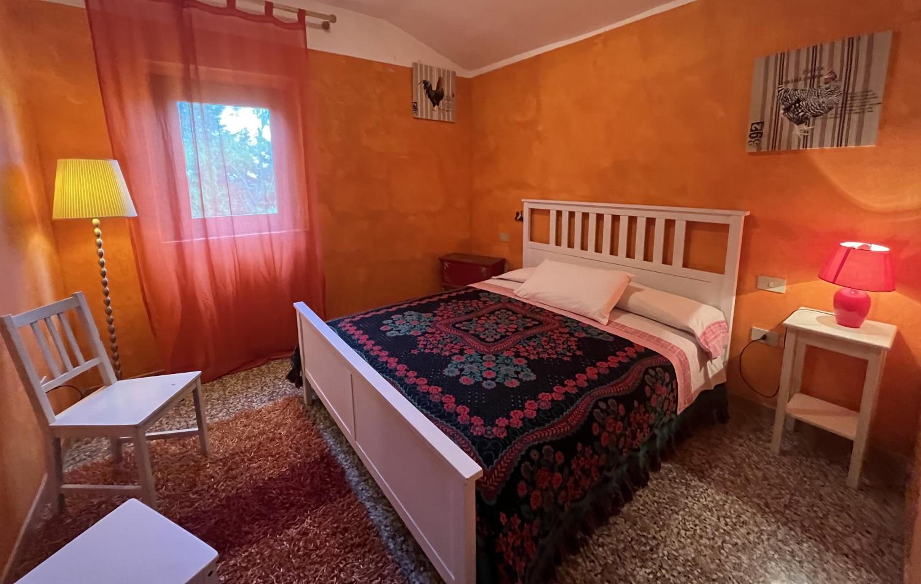Large Double Room photo 1