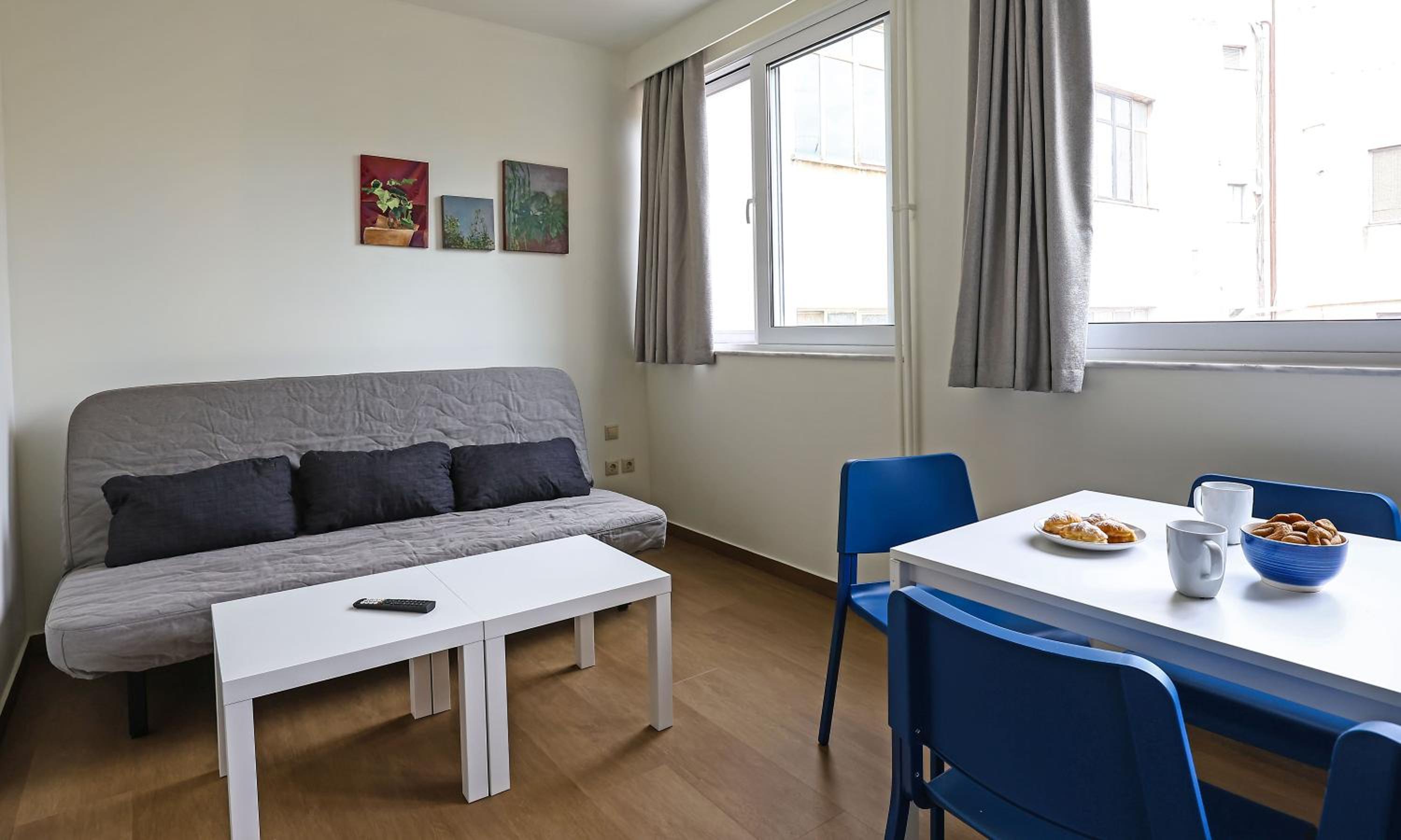 Apartment photo 1