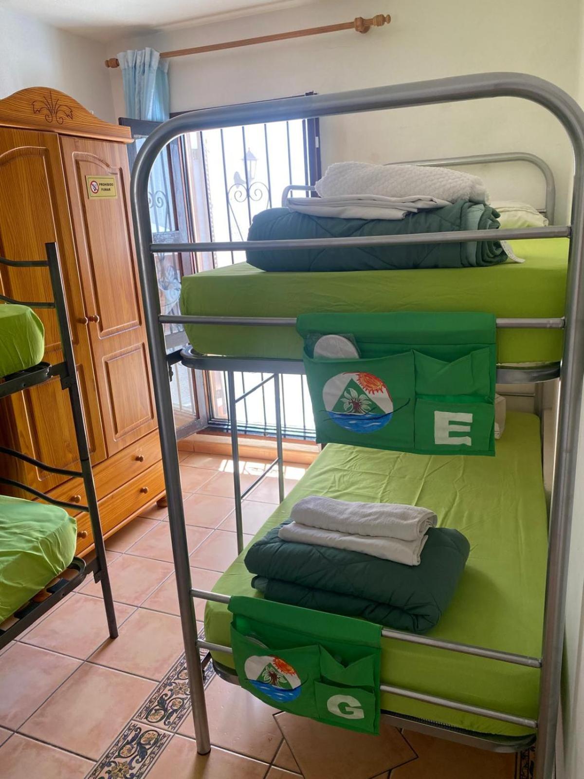 Bed in 4-Bed Mixed Dormitory Room photo 2