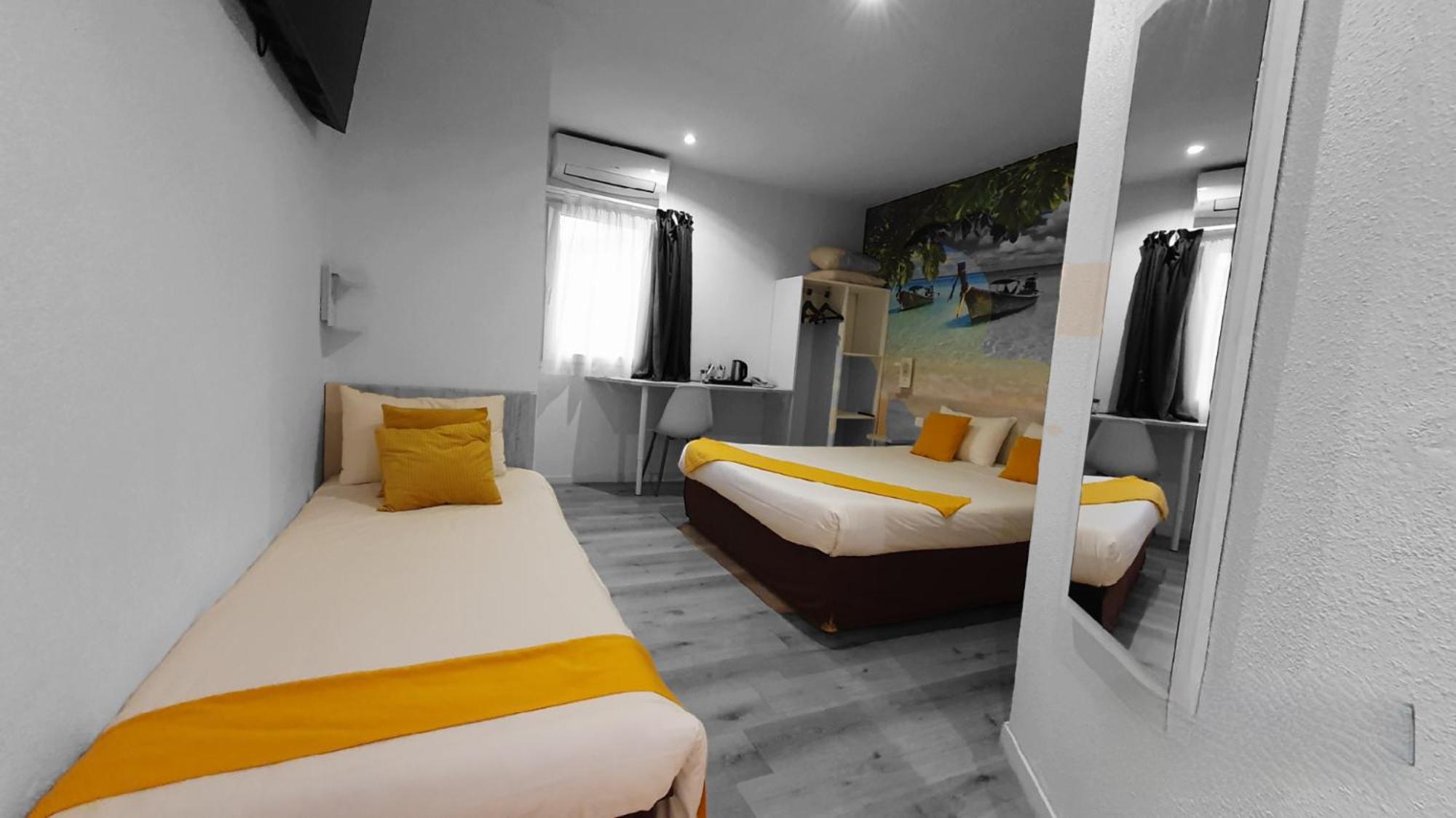 Triple Room - Photo 7