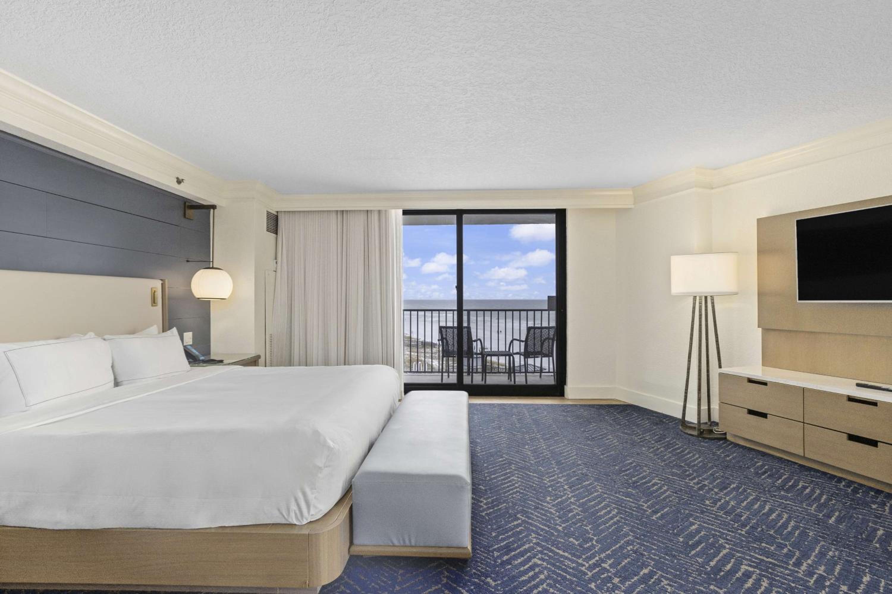 Executive King Room with Beach View