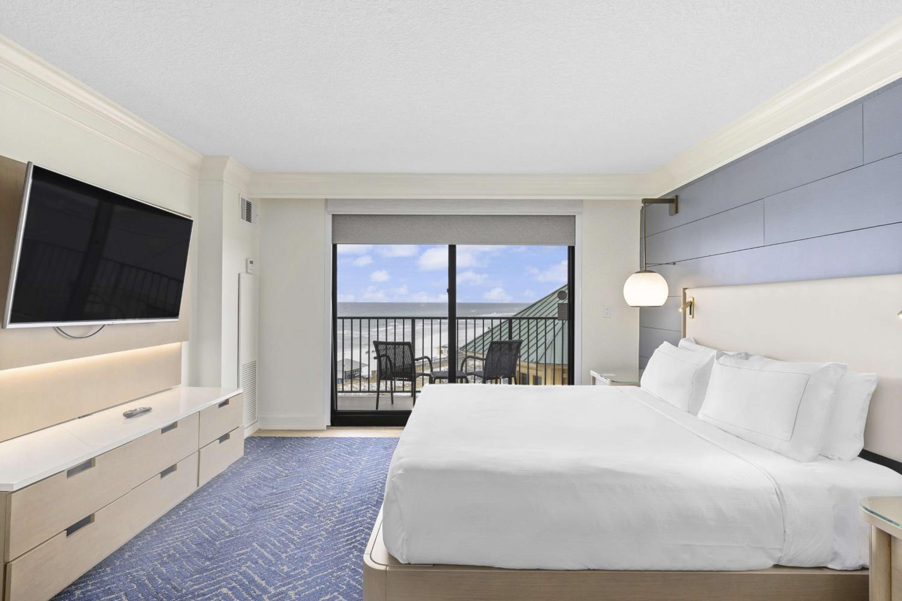 Superior King Suite