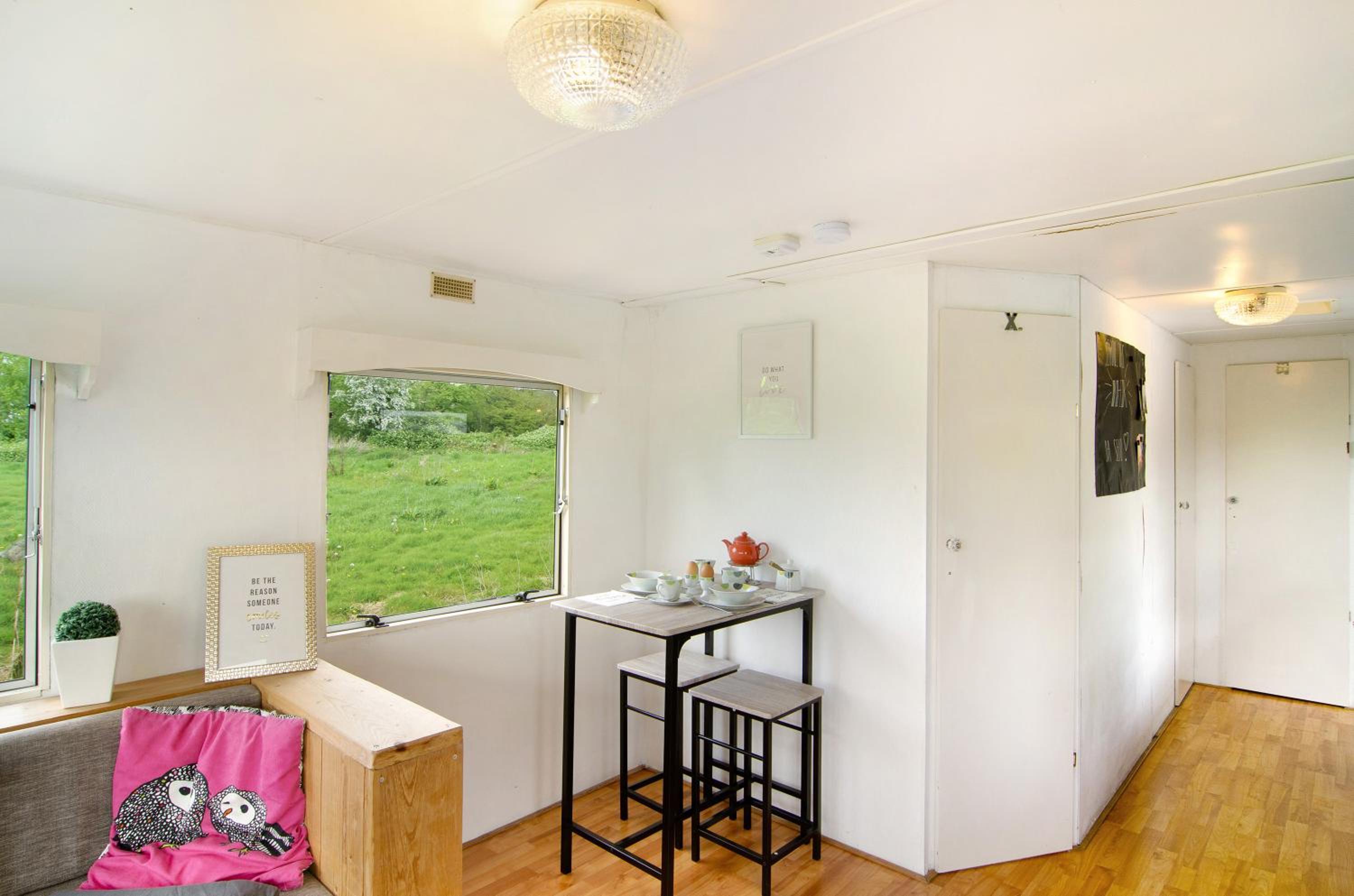 One-Bedroom House photo 3