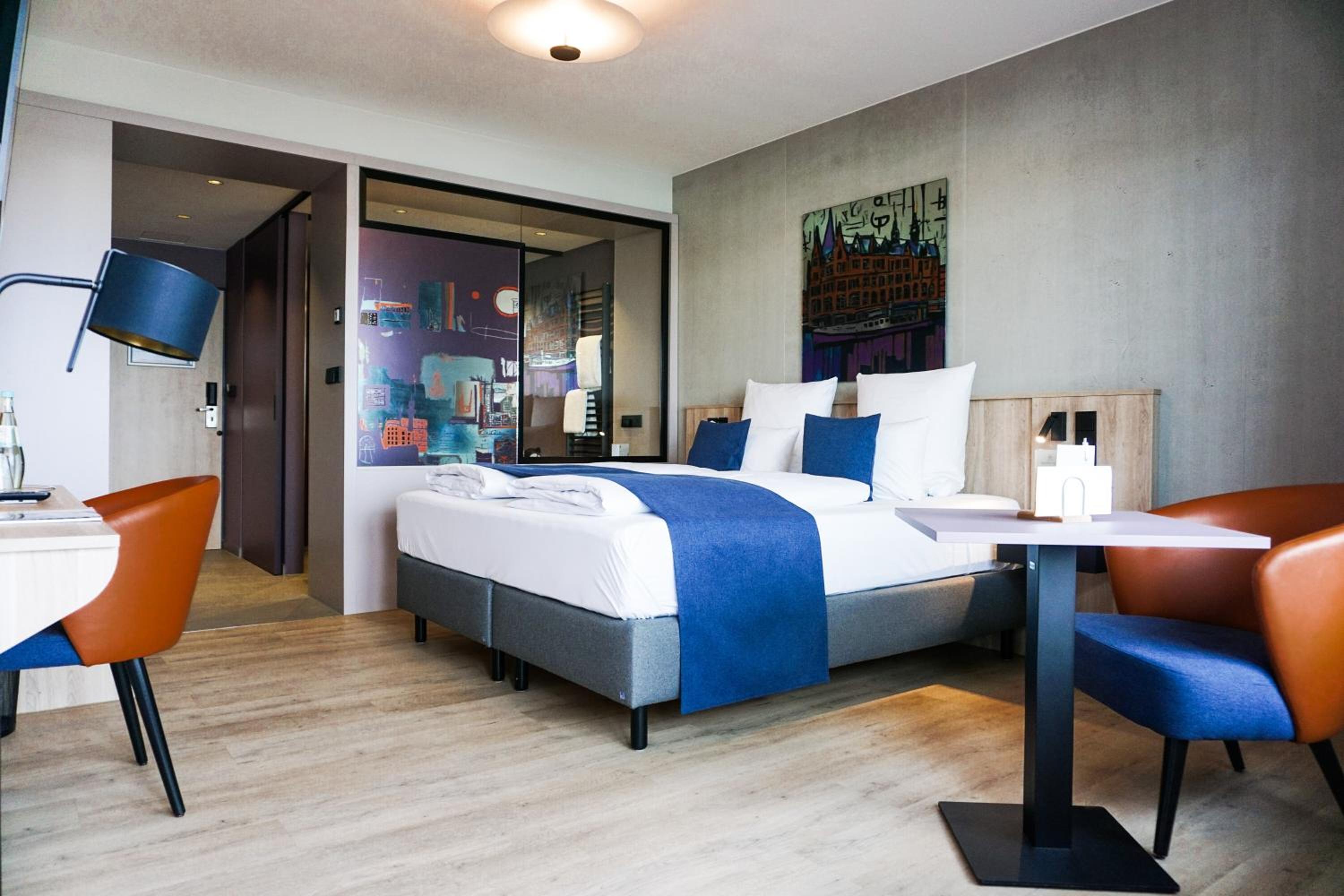 Deluxe Double Room with Balcony