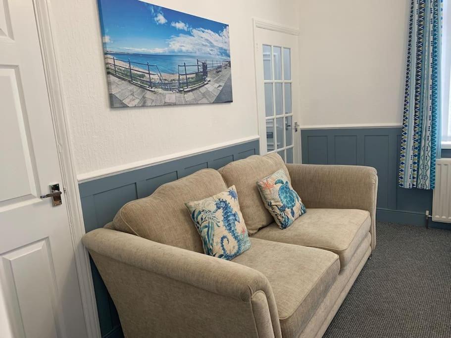 Two-Bedroom House photo 1