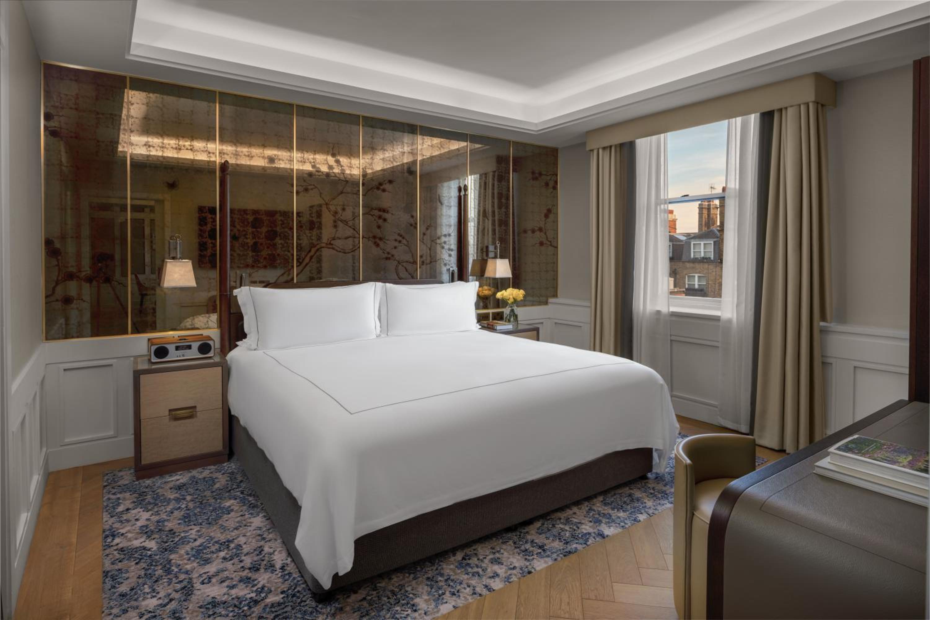 Mayfair Suite