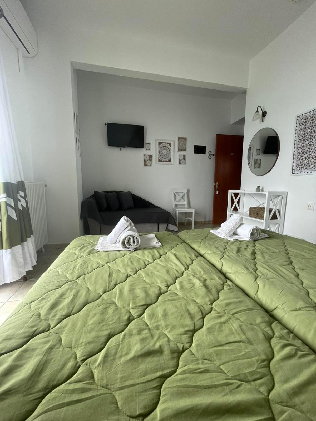 Triple Room with Sea View - Photo 4