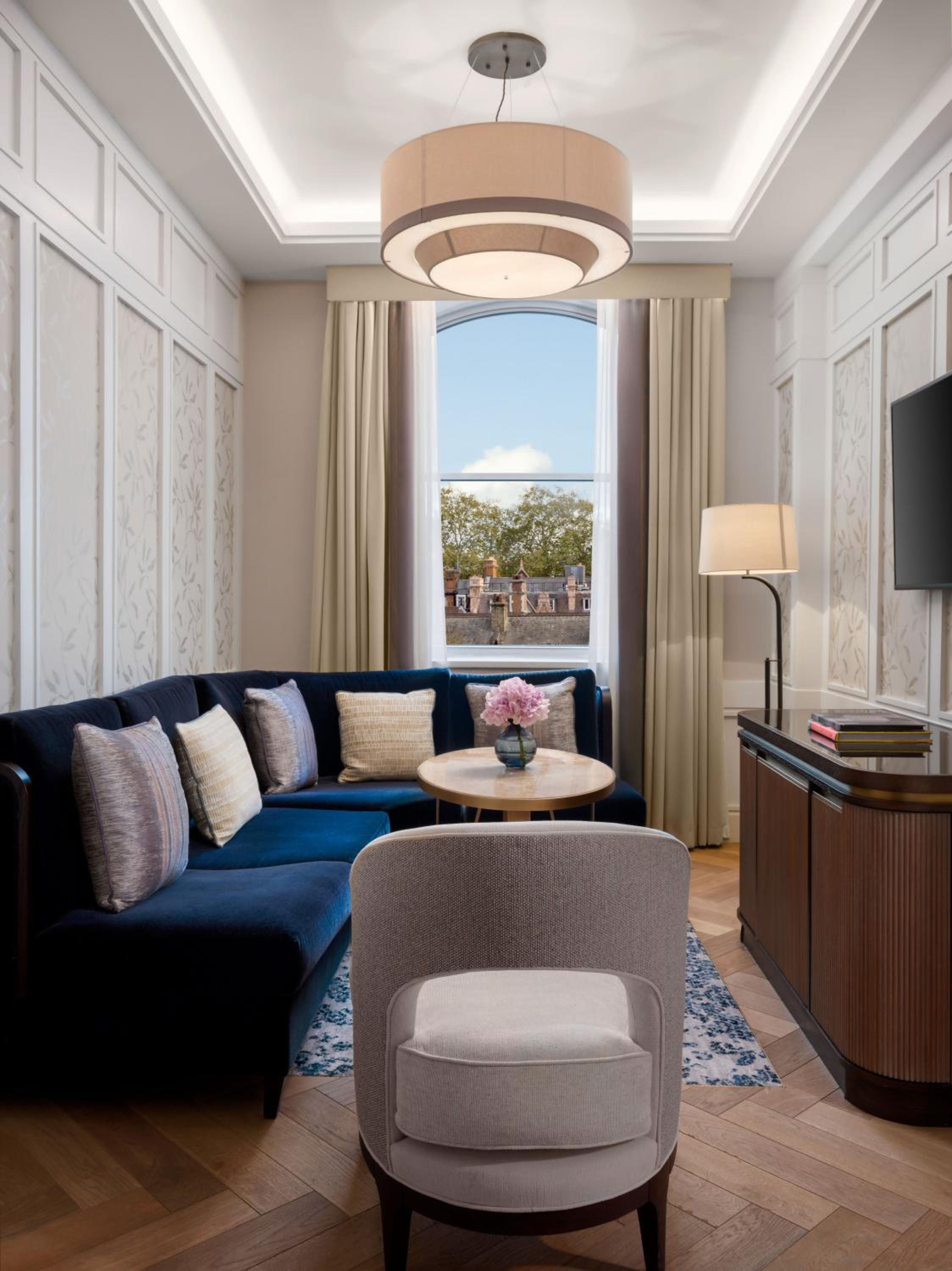 One-Bedroom Suite
