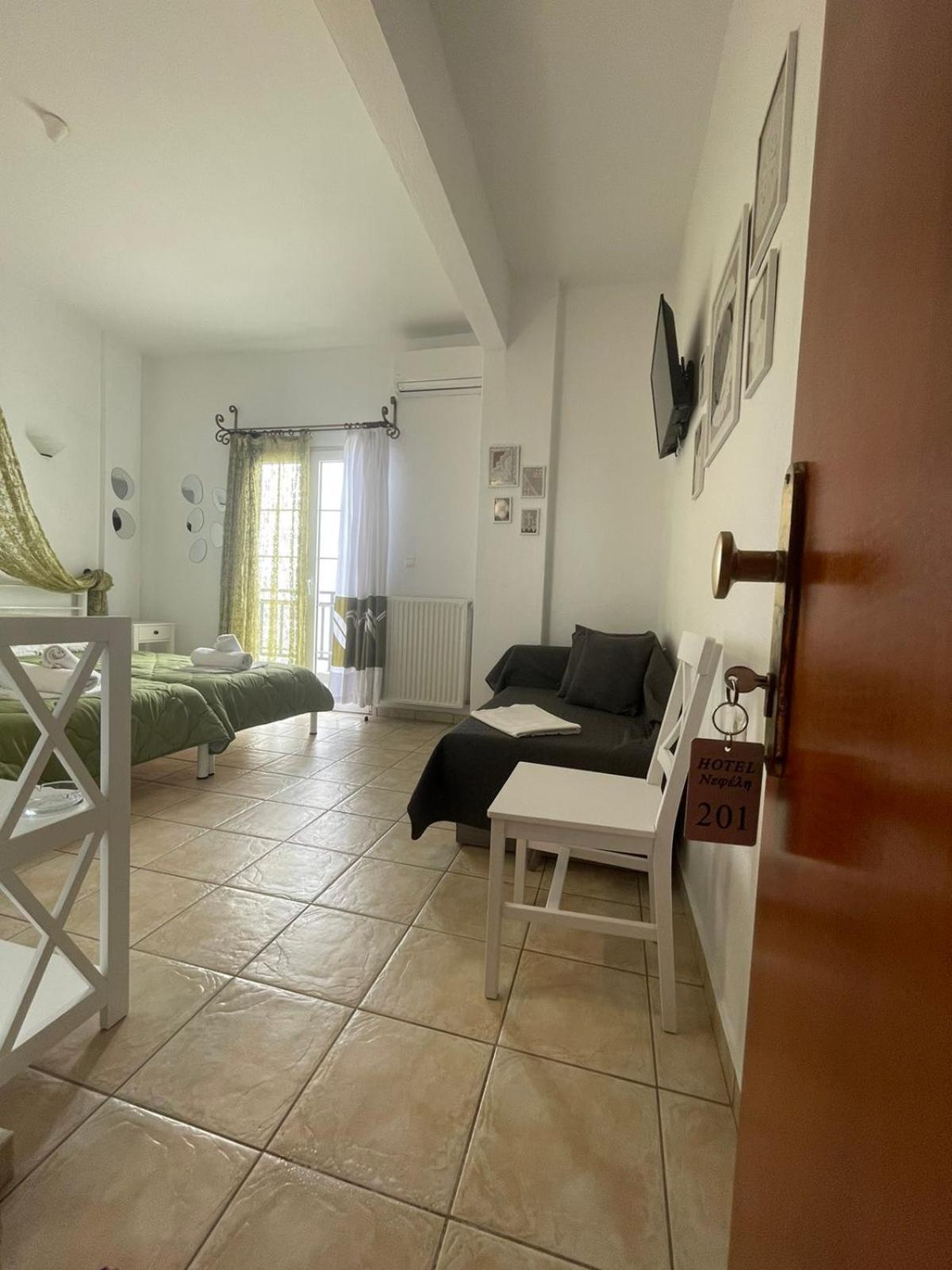 Triple Room with Sea View - Photo 8
