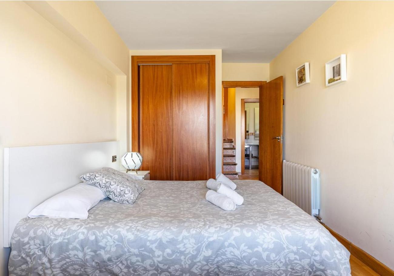 One-Bedroom Apartment with Terrace photo 2