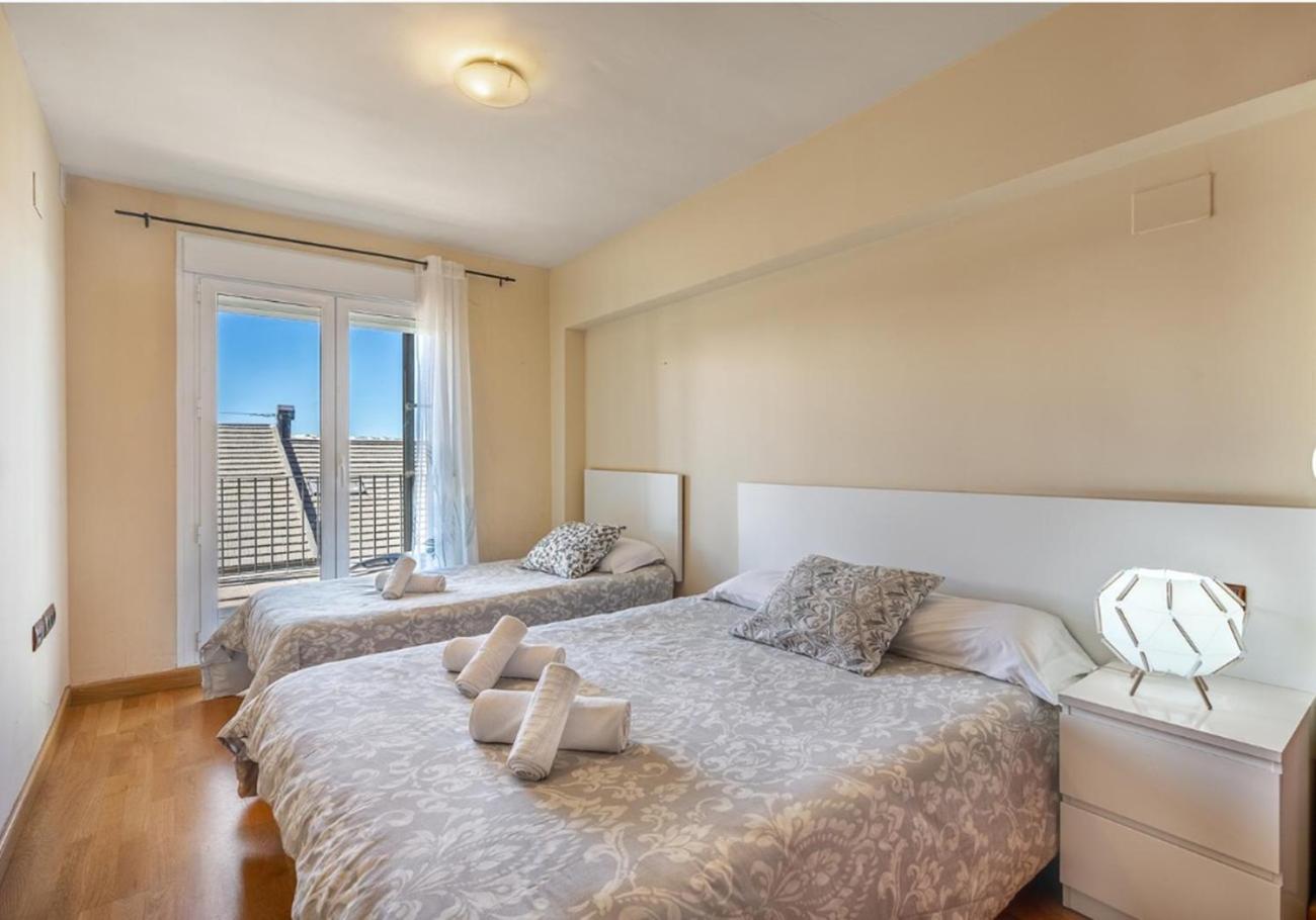 One-Bedroom Apartment with Terrace photo 3