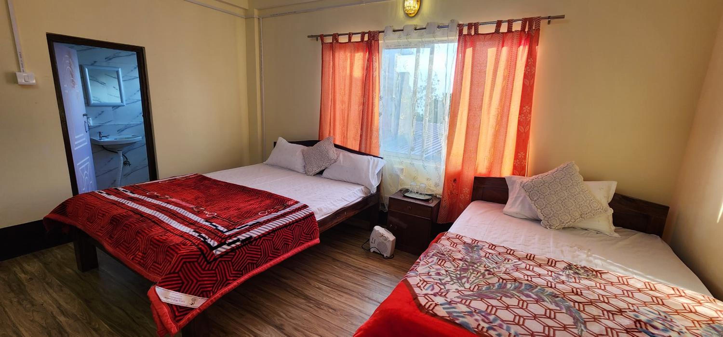 Double Or Twin Room With Mountain View photo 2
