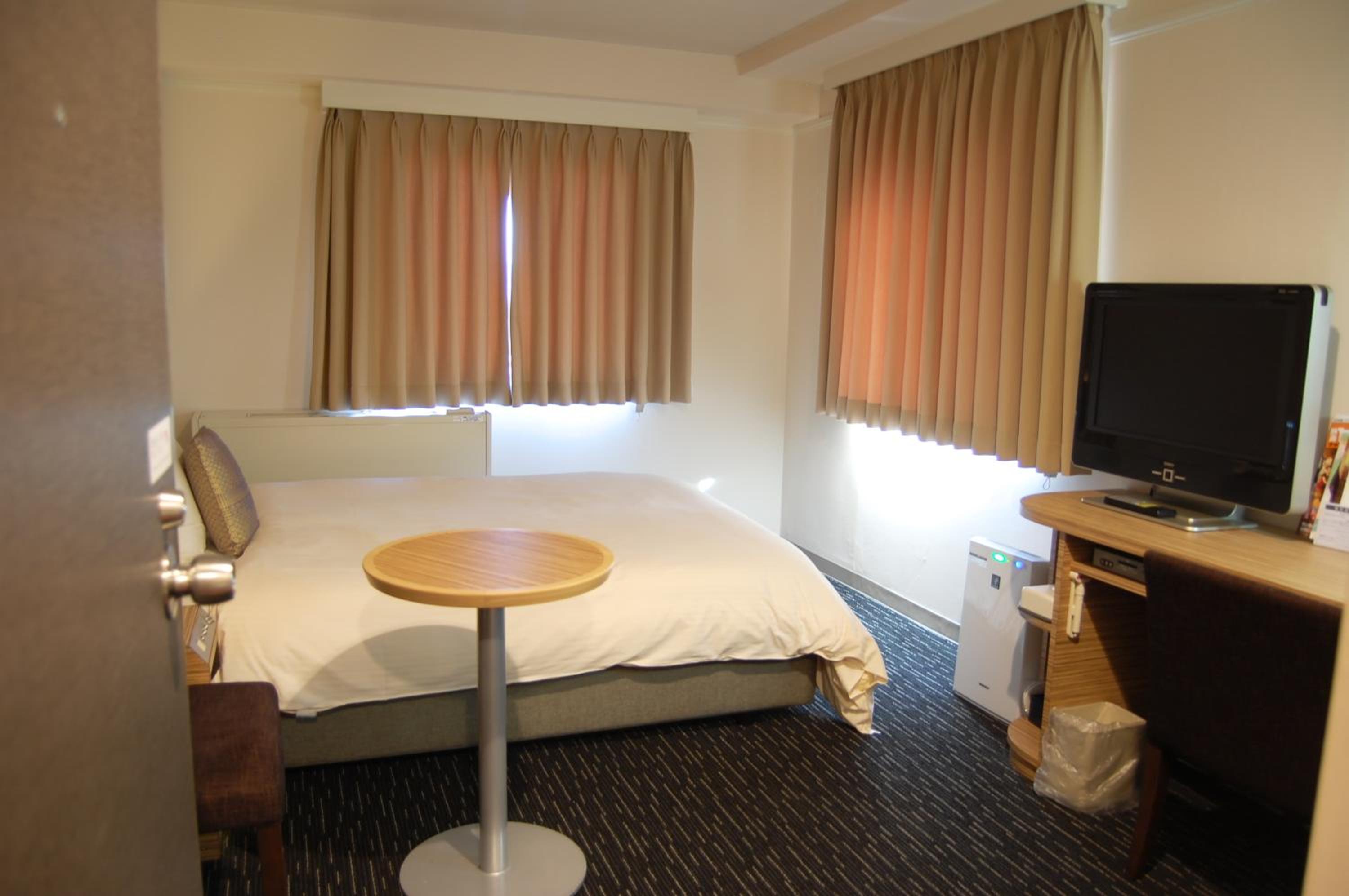 Double Room - Non-Smoking 