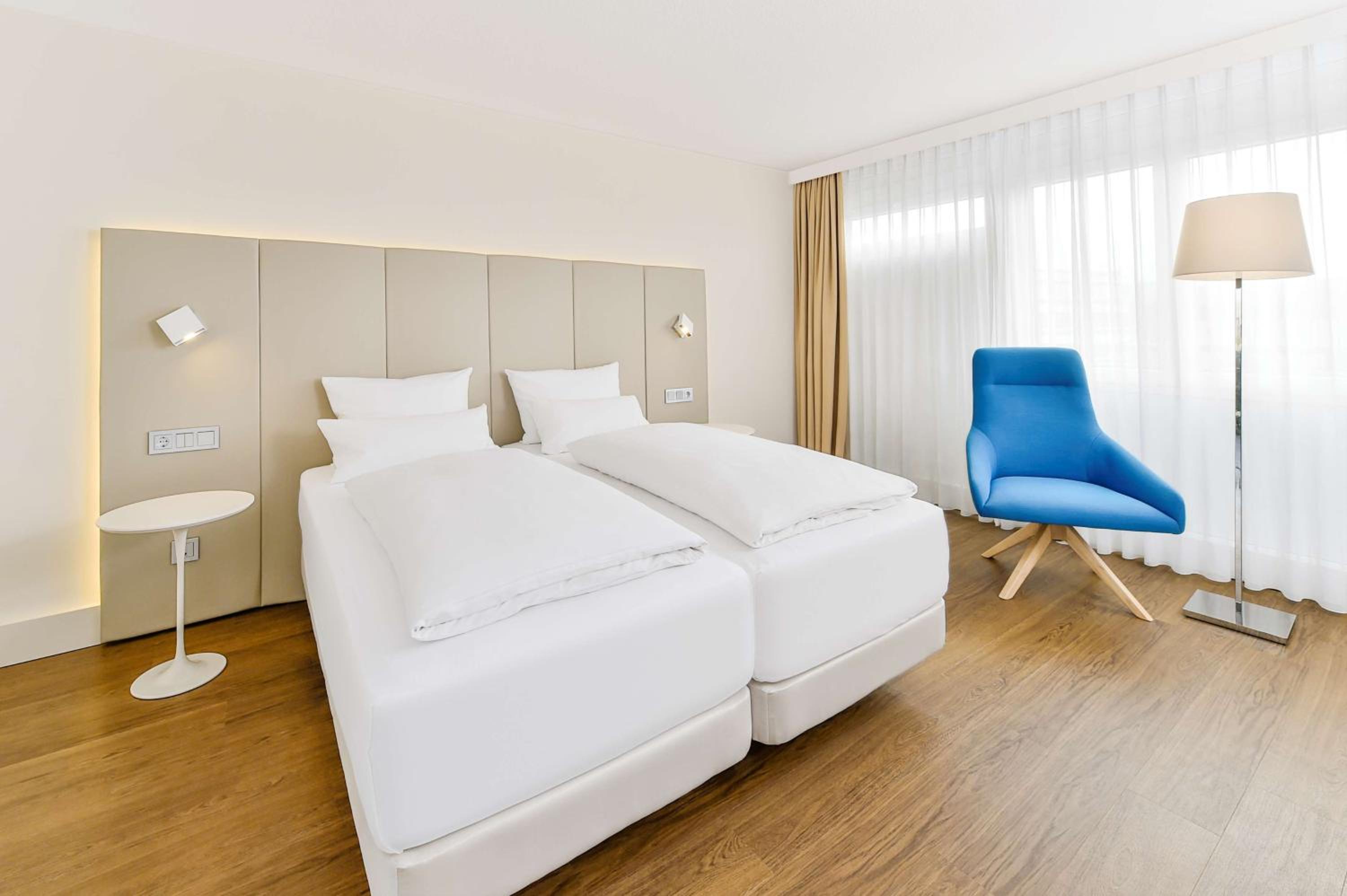 Superior Twin Room - Photo 8