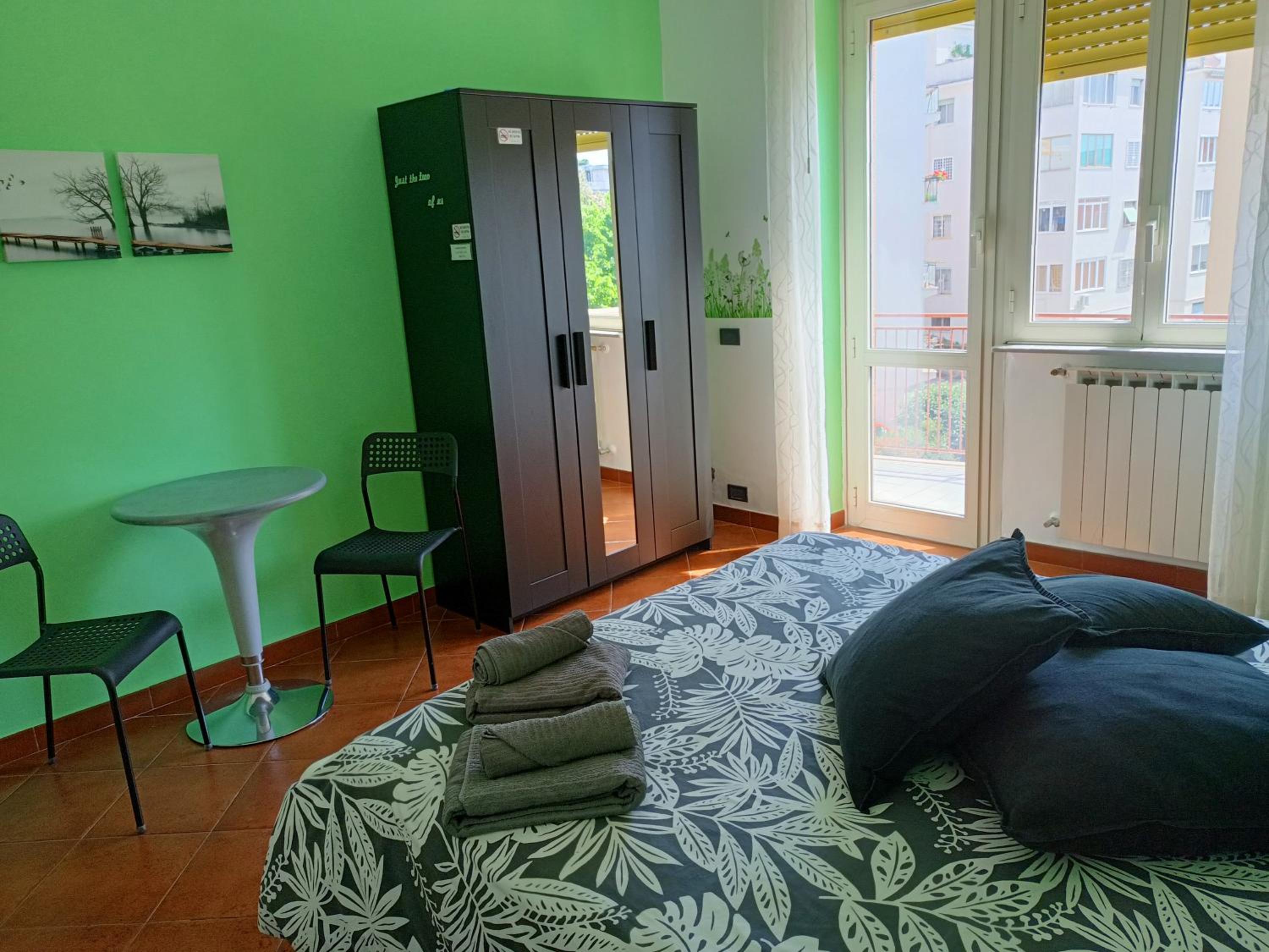 Standard Double Room with Shared Bathroom