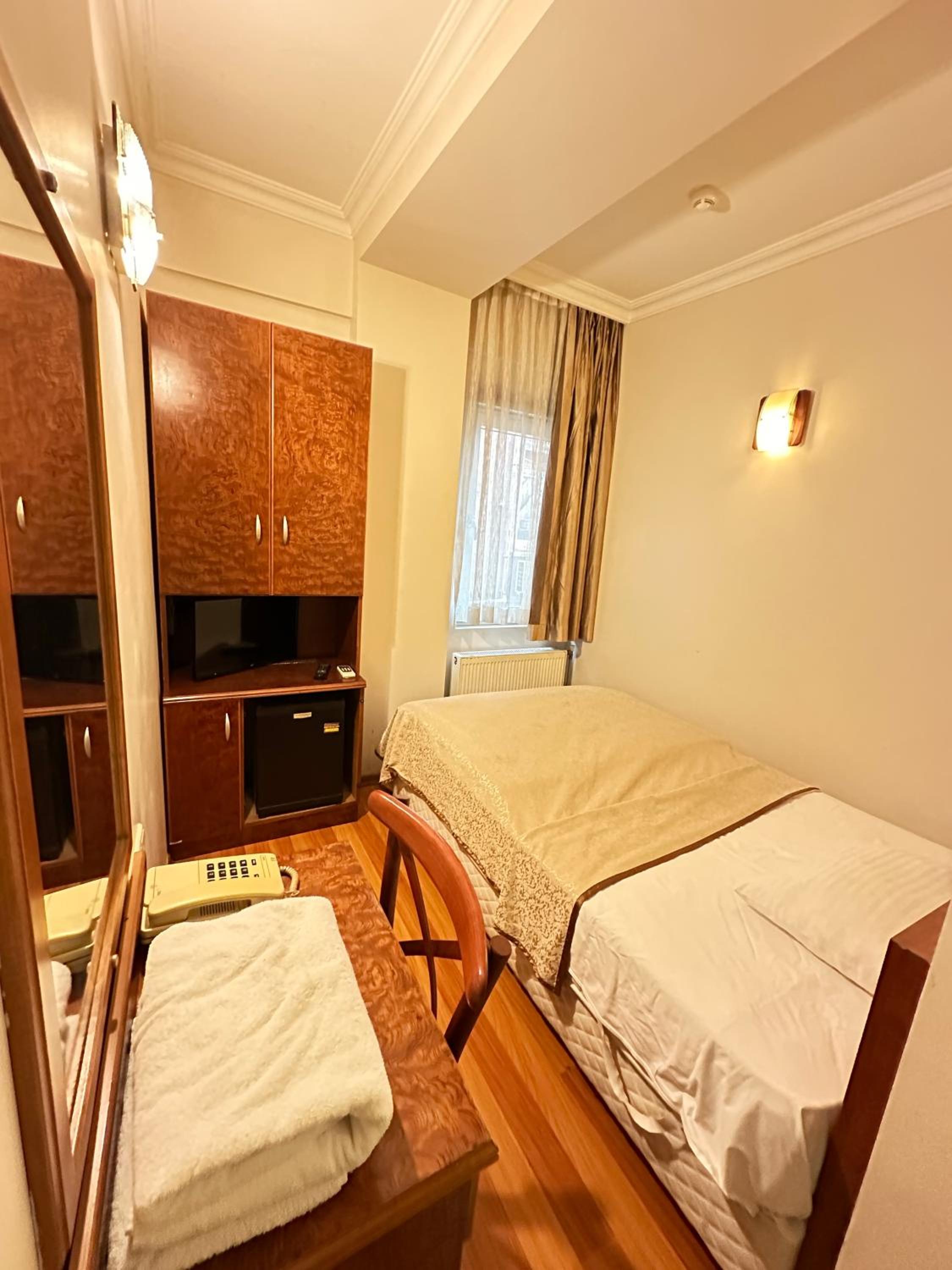 Single Room photo 1