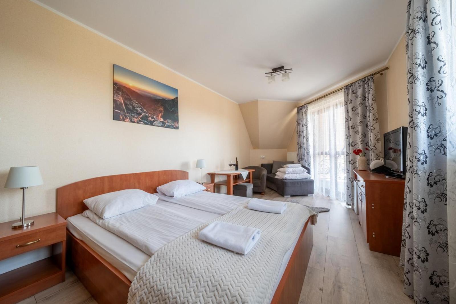 Deluxe Triple Room with Balcony