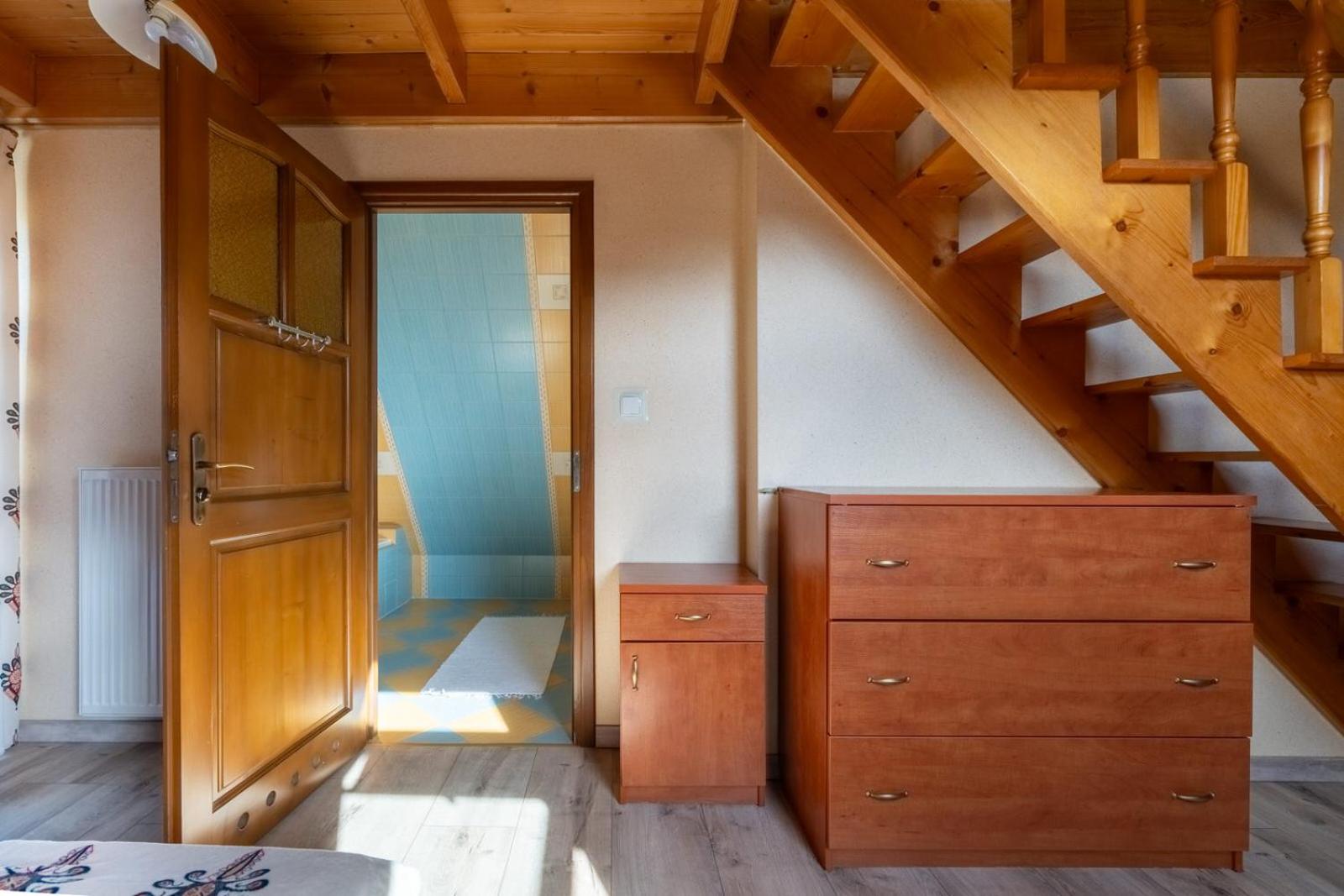 Deluxe Triple Room with Mezzanine and Balcony - Photo 10