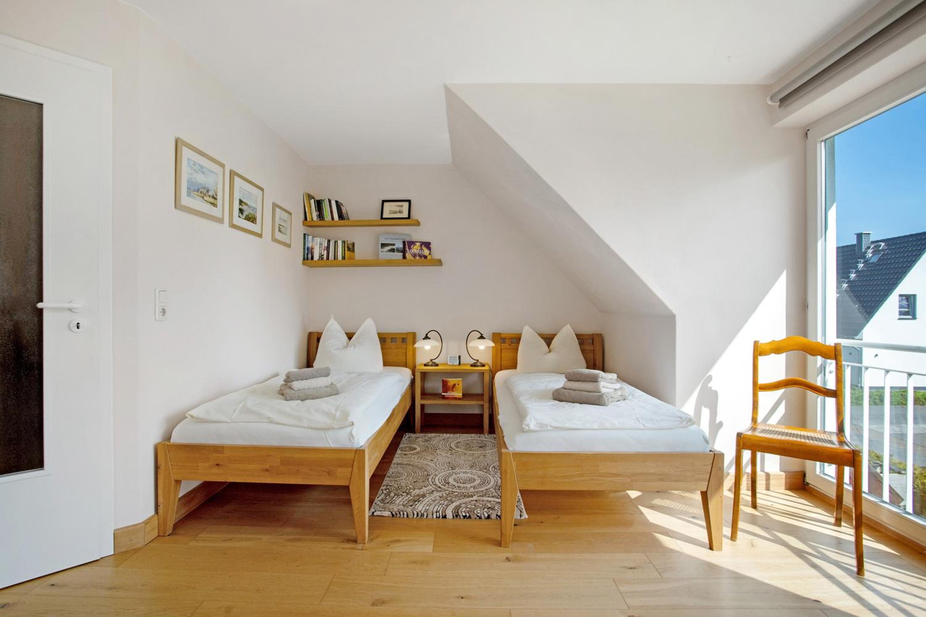 Two-Bedroom House photo 3