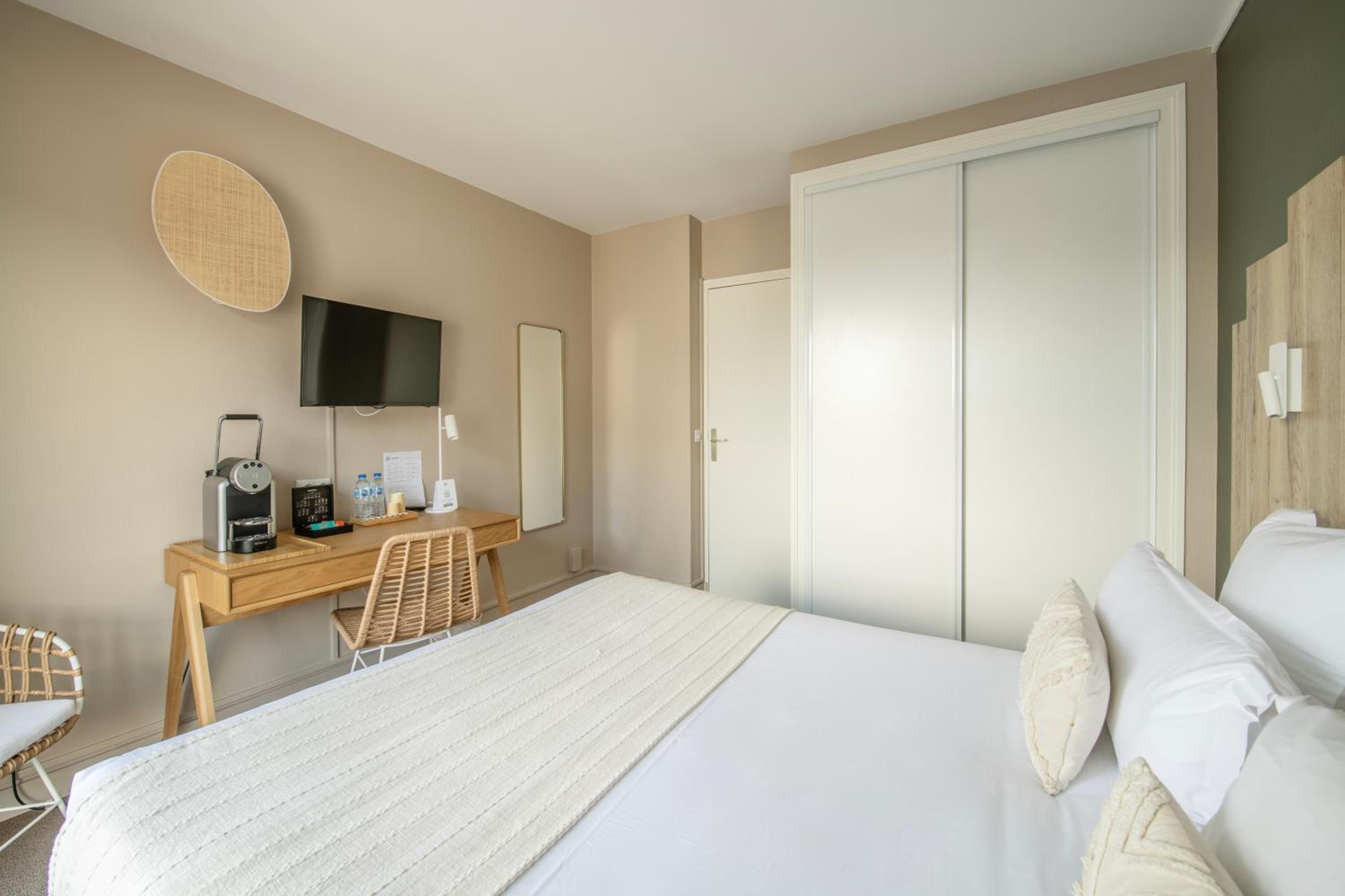Triple Room with Terrace - Photo 4
