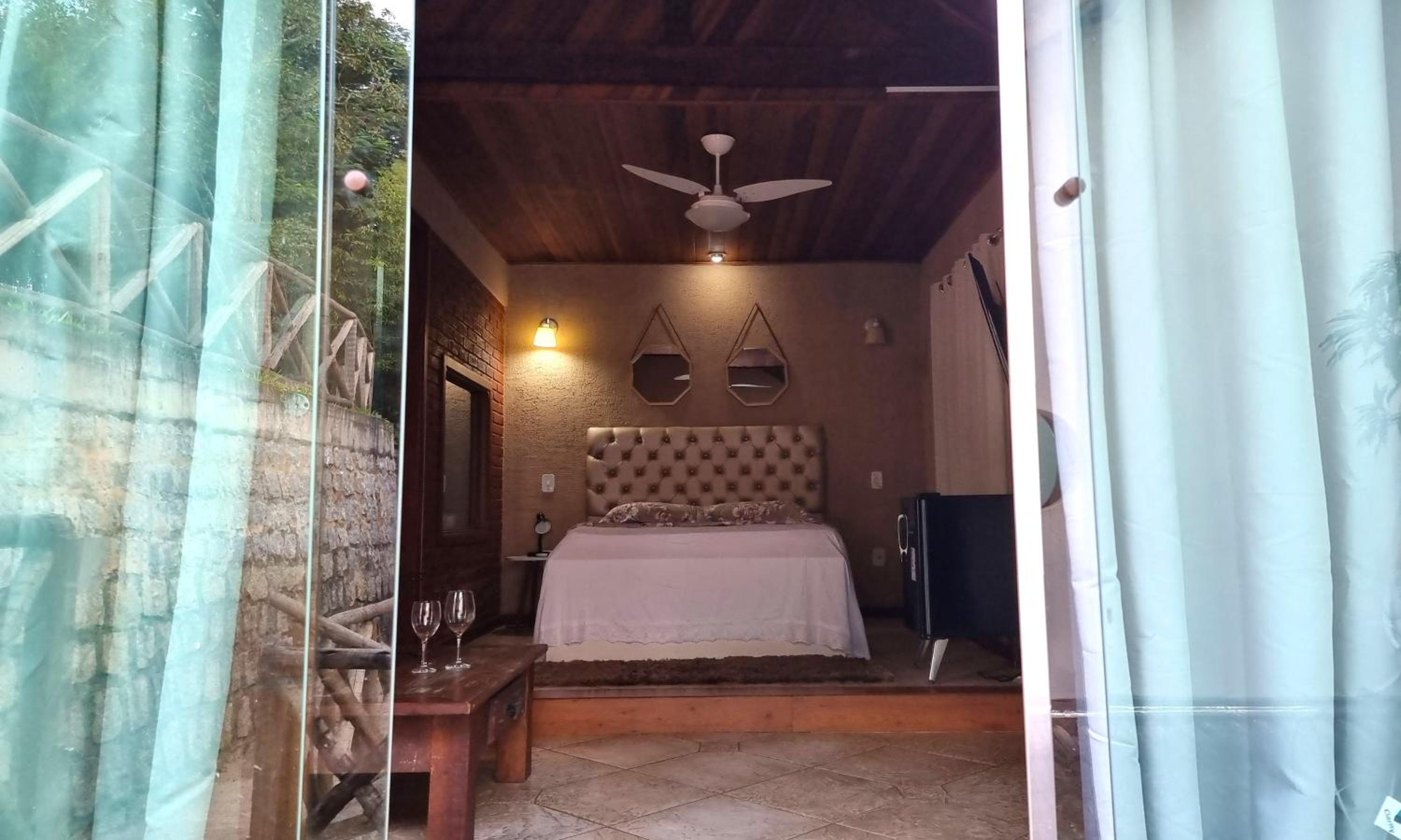 Double Room with Spa Bath photo 1