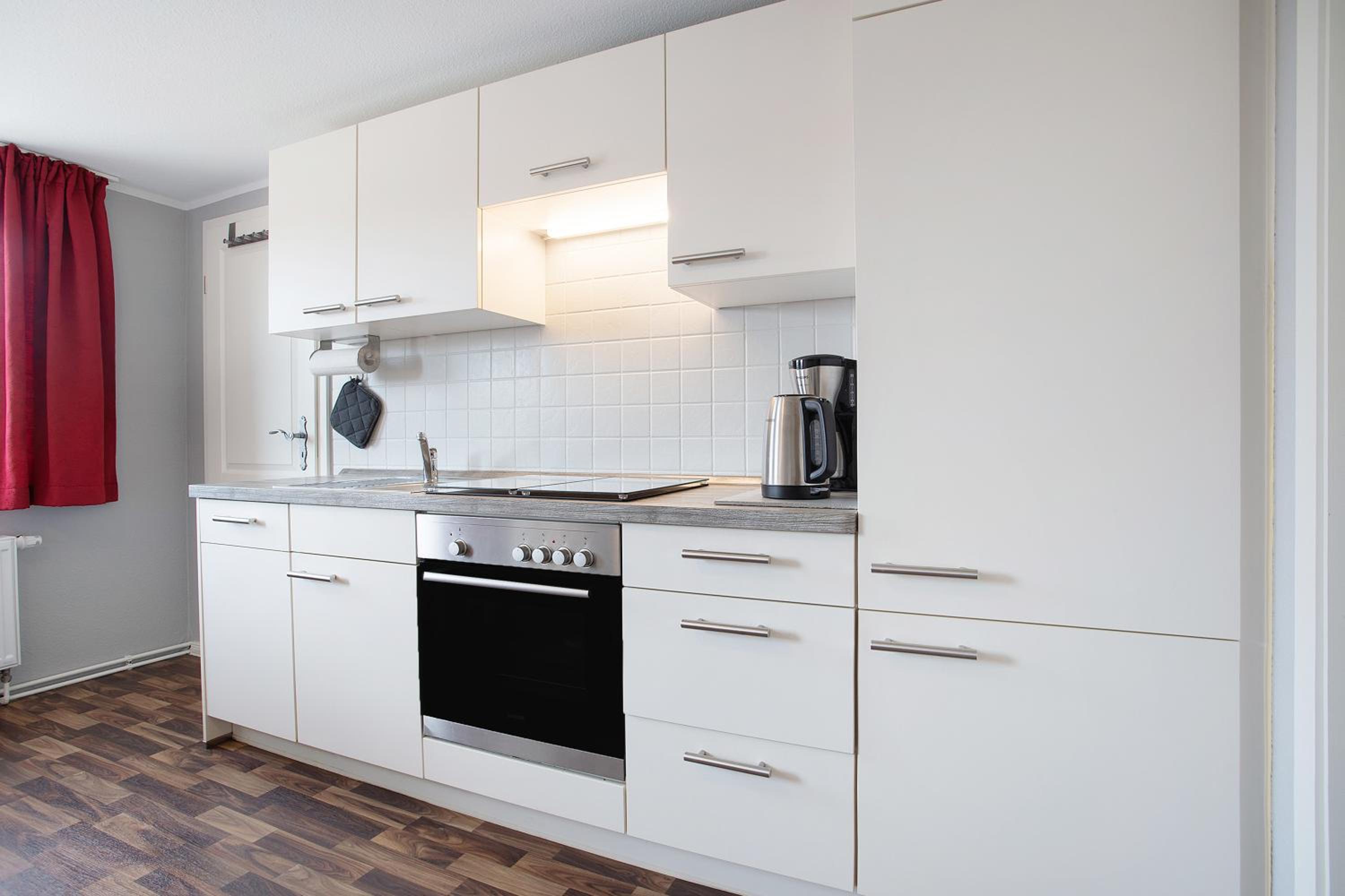 Apartment with Terrace photo 3