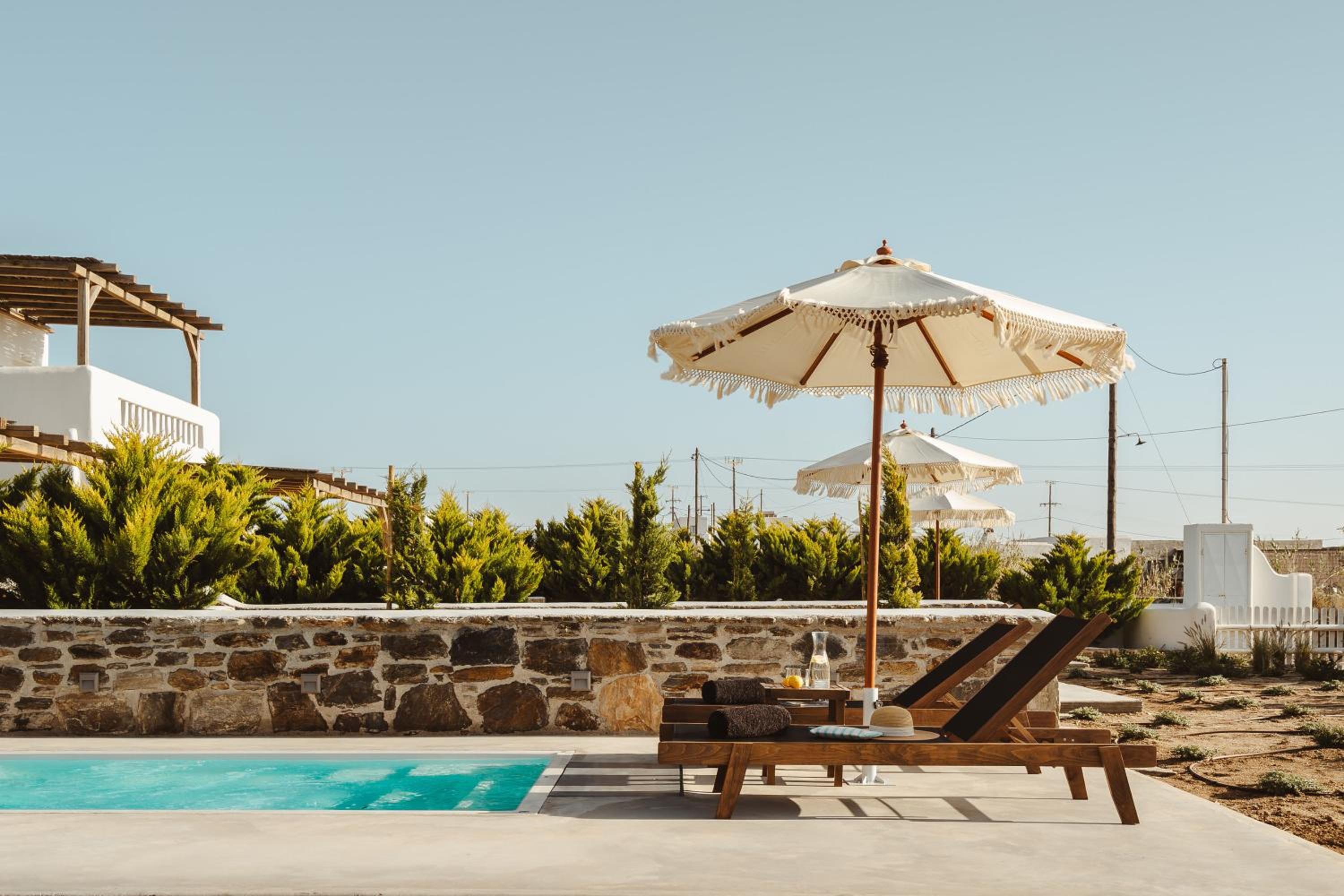 Villa with Private Pool - Photo 4