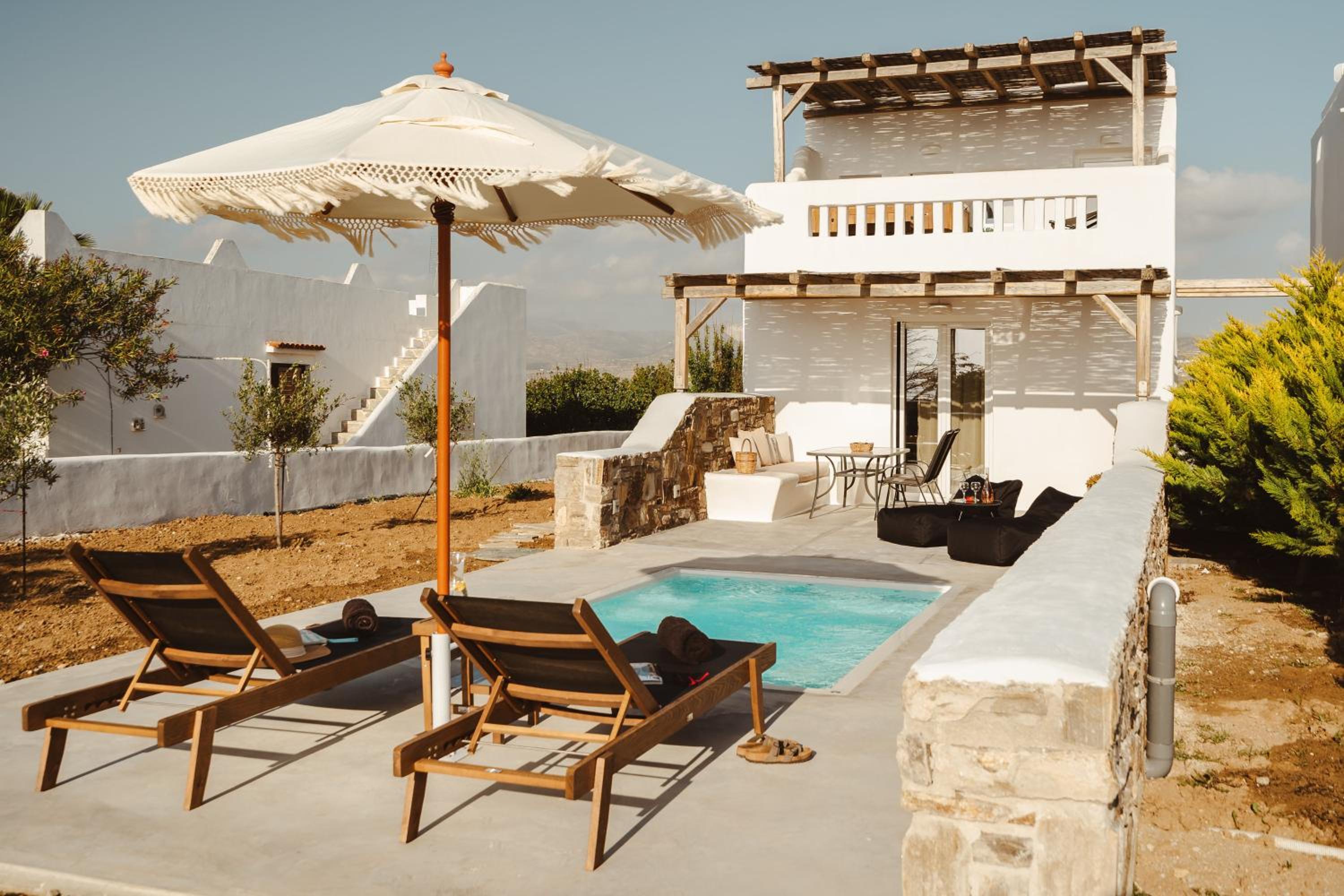 Villa with Private Pool - Photo 29