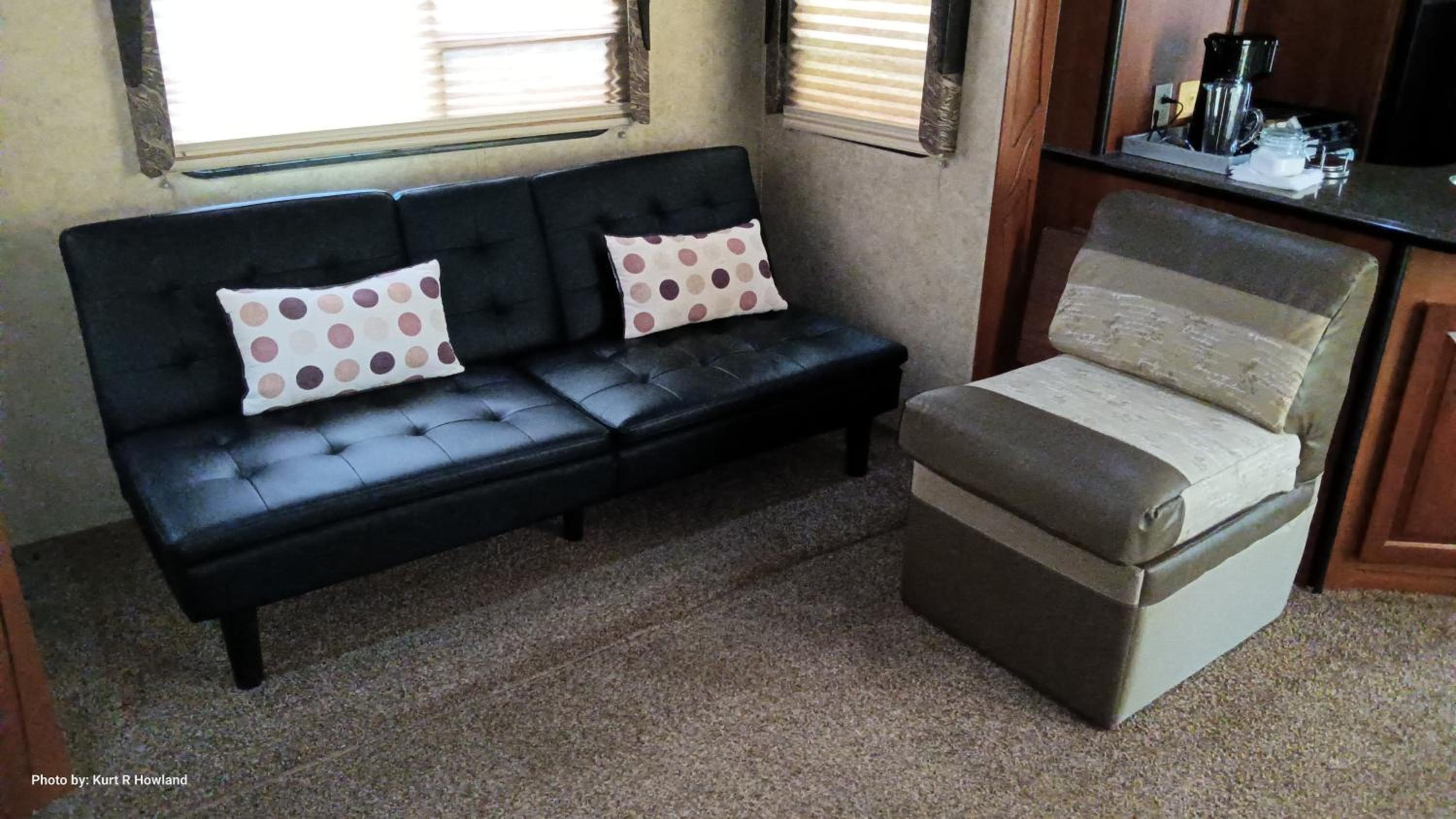 Mobile Home photo 1